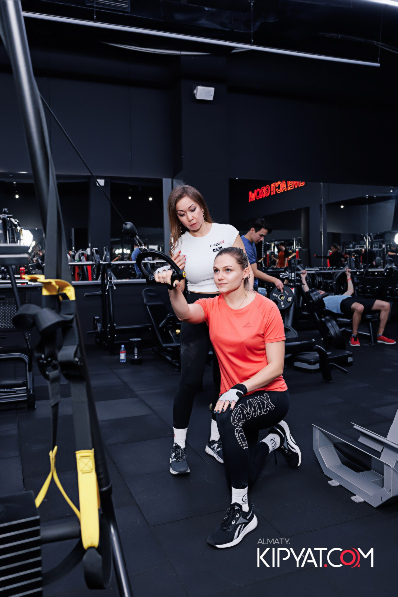 3 ГОДА FITNESS BLITZ ISKRA. КИПЯТКОМ АЛМАТЫ!