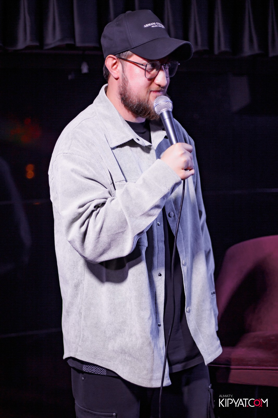 STAND UP КОНЦЕРТ АЛЕКСАНДРА МЕРКУЛЬ ESTATE KARAOKE BAR. КИПЯТКОМ АЛМАТЫ! Фотосъемка мероприятий в Алматы