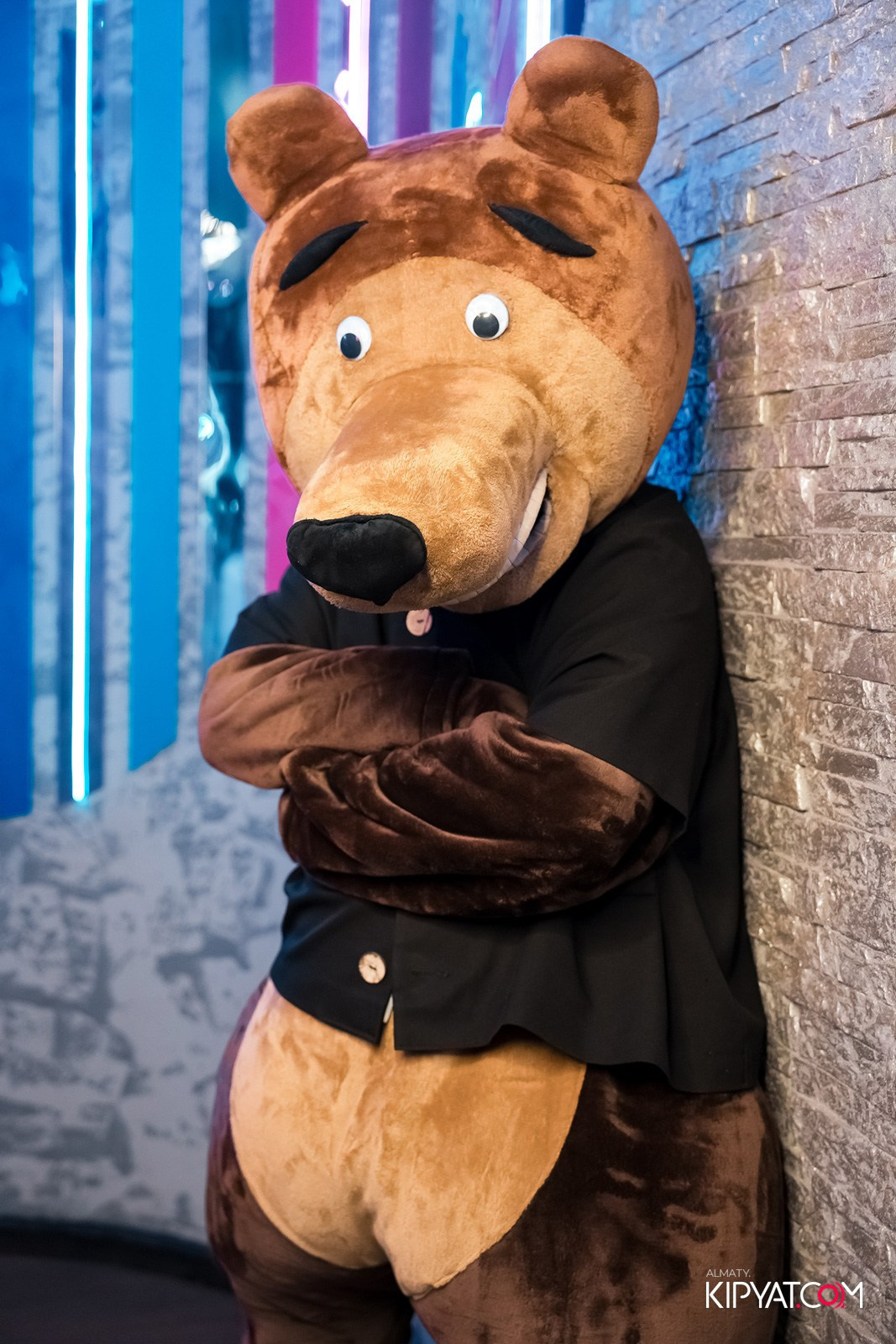 УХО И МЕДВЕДЬ НА ГАГАРИНА. КИПЯТКОМ АЛМАТЫ!