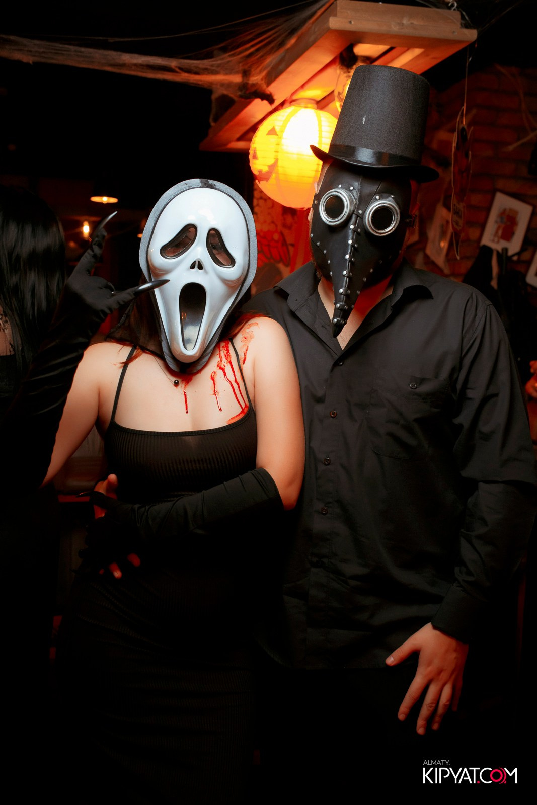 HALLOWEEN — BANKA BAR НА ШОЛОХОВА. КИПЯТКОМ АЛМАТЫ!