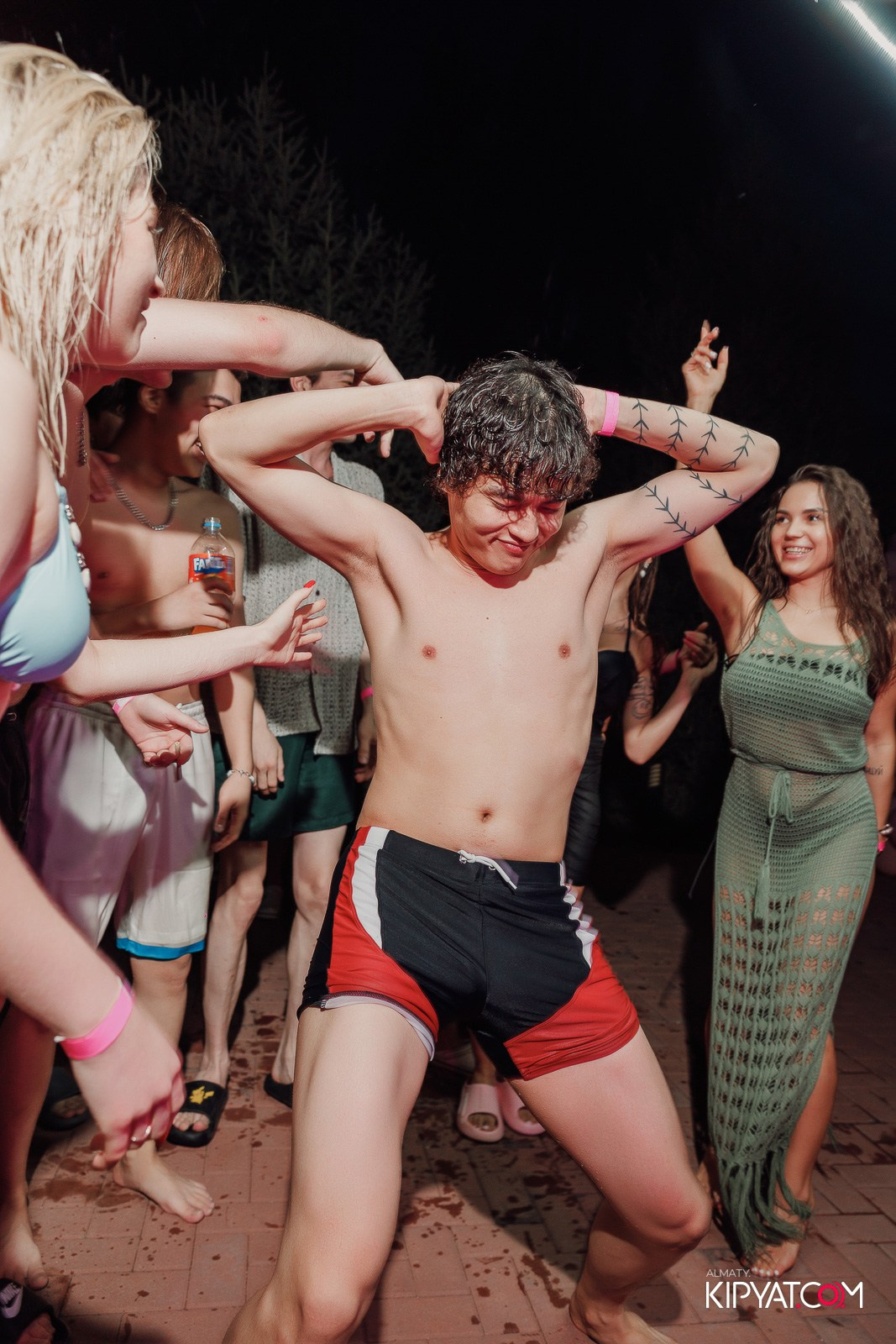 THE MAMA GELA. КИПЯТКОМ АЛМАТЫ! Фотосъемка мероприятий в Алматы