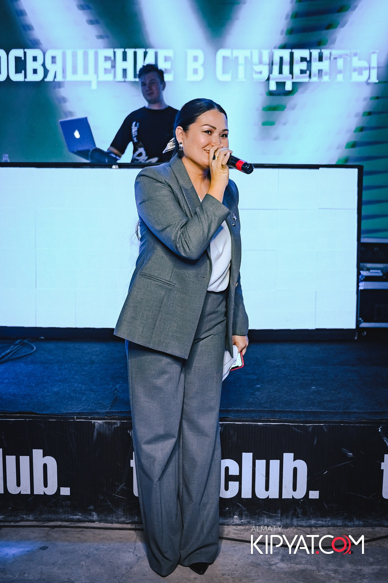 ПОСВЯЩЕНИЕ В СТУДЕНТЫ ''Q'' UNIVERSITY. КИПЯТКОМ АЛМАТЫ!