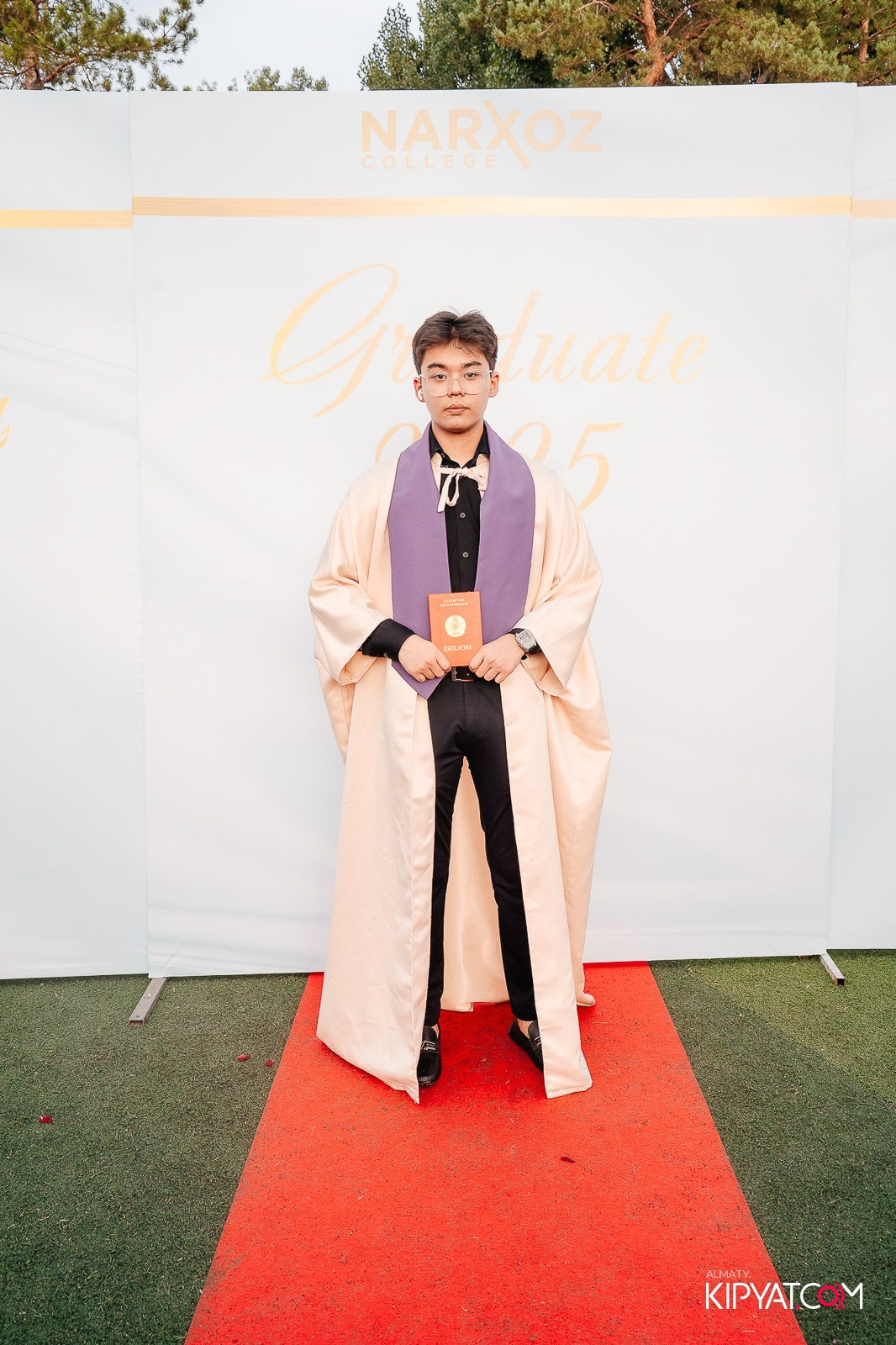 ВРУЧЕНИЕ ДИПЛОМОВ — НАРХОЗ КОЛЛЕДЖ. Part 1. КИПЯТКОМ АЛМАТЫ!