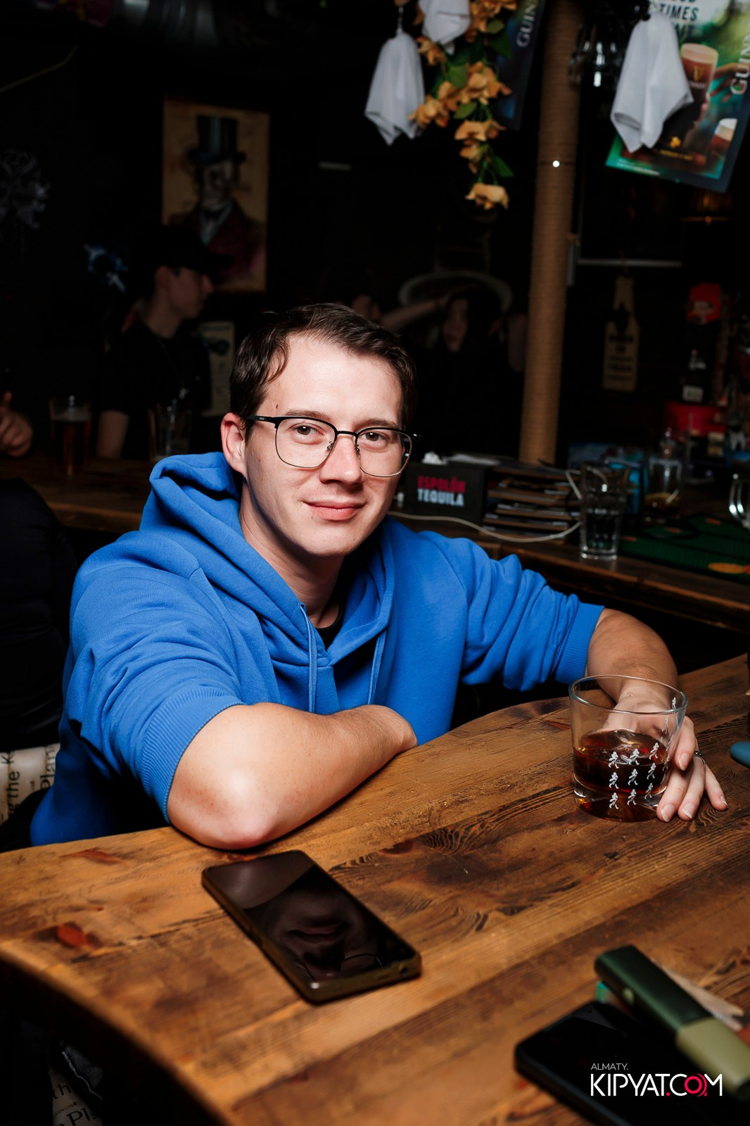 VICTORY PUB. КИПЯТКОМ АЛМАТЫ!