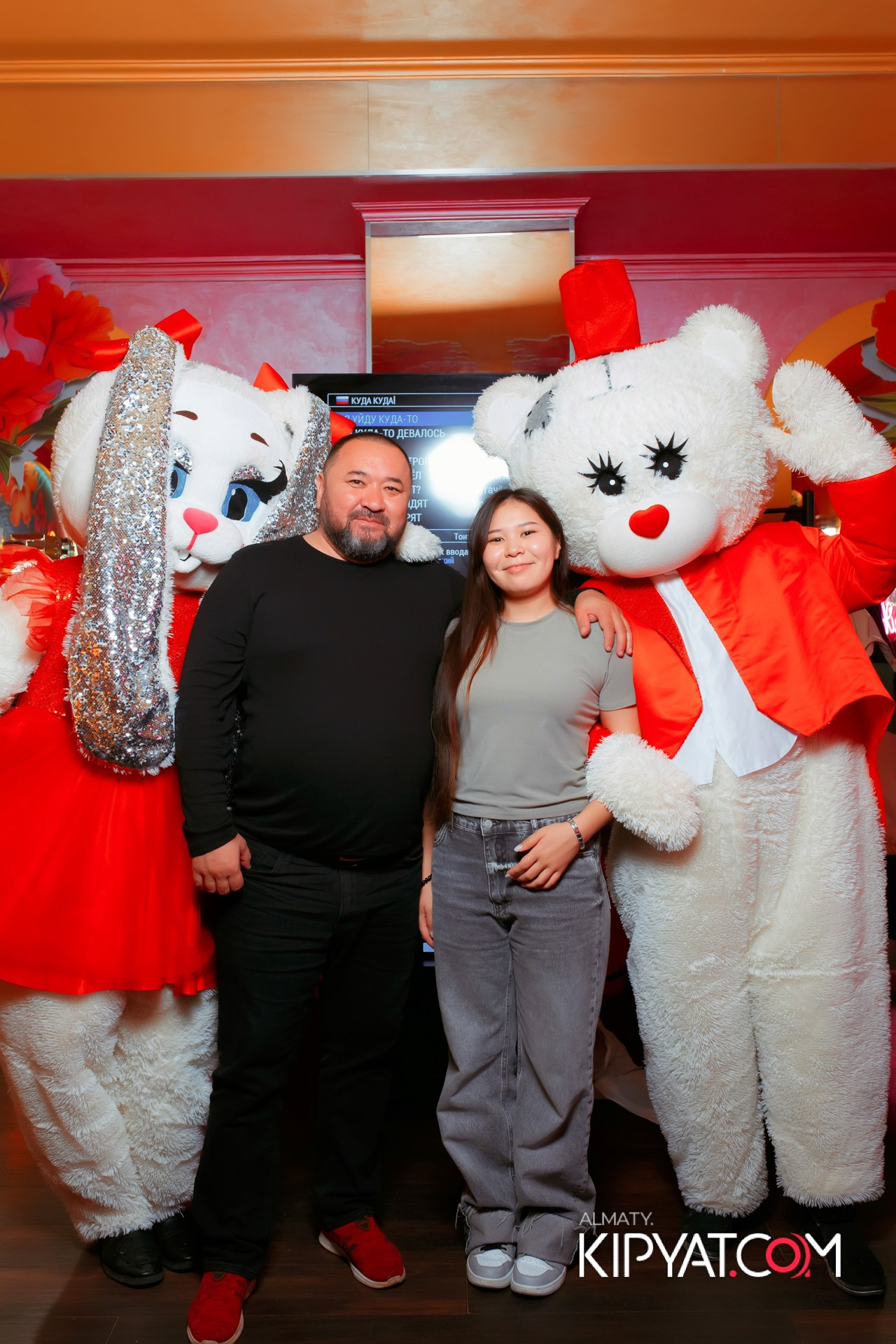 УХО И МЕДВЕДЬ НА САИНА. КИПЯТКОМ АЛМАТЫ!