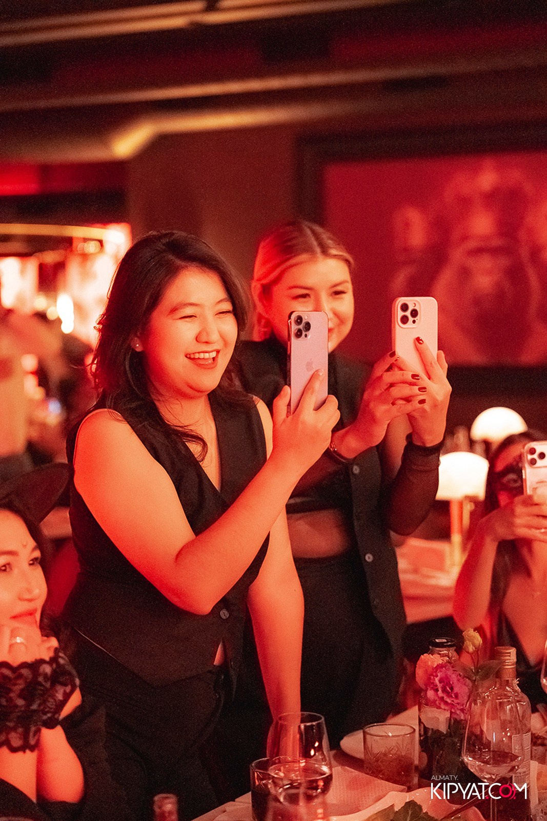 QUEEN. КИПЯТКОМ АЛМАТЫ!