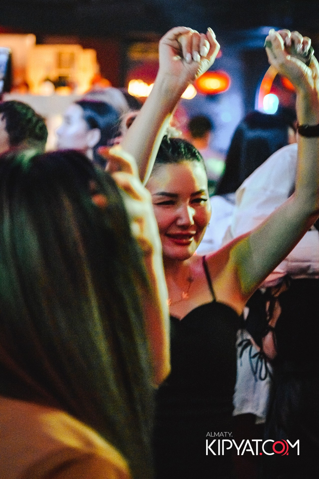 ВЫСТУПЛЕНИЕ ГРУППЫ ВИРУС SANTA BARBARA. КИПЯТКОМ АЛМАТЫ!