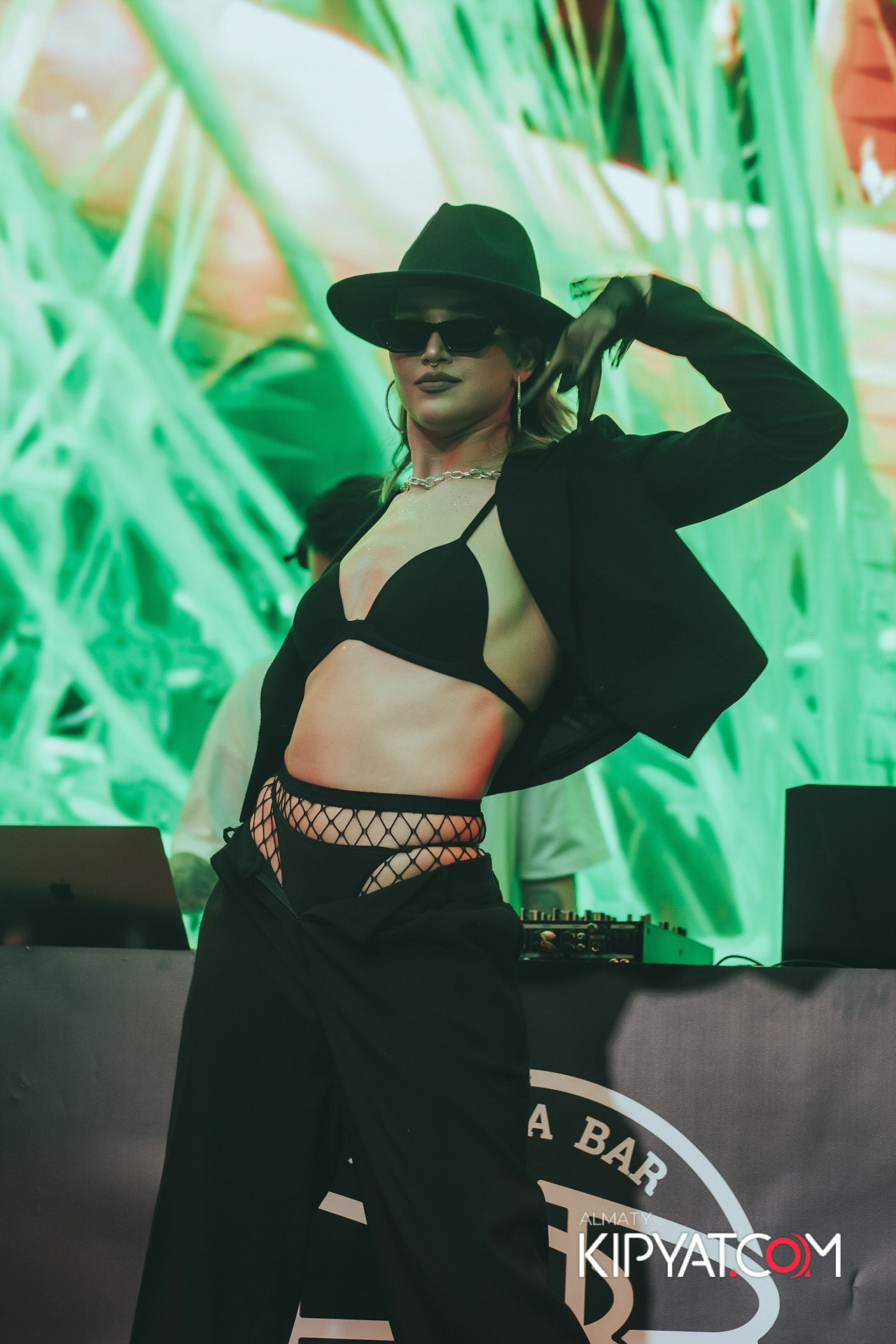 BLABLABAR. КИПЯТКОМ АЛМАТЫ!