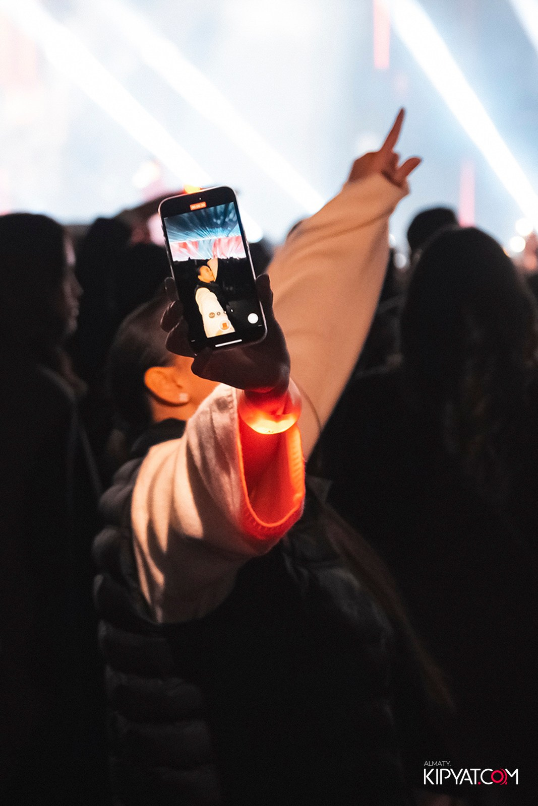 КОНЦЕРТ МИРАСА ЖУГУНУСОВА НА ЦЕНТРАЛЬНОМ СТАДИОНЕ. КИПЯТКОМ АЛМАТЫ!