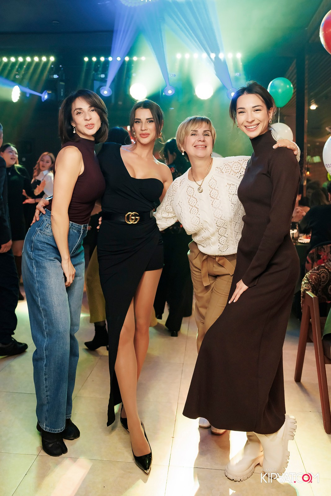 РЕСТОРАН ВЕСЕЛИДЗЕ НА ШЕВЧЕНКО. КИПЯТКОМ АЛМАТЫ!