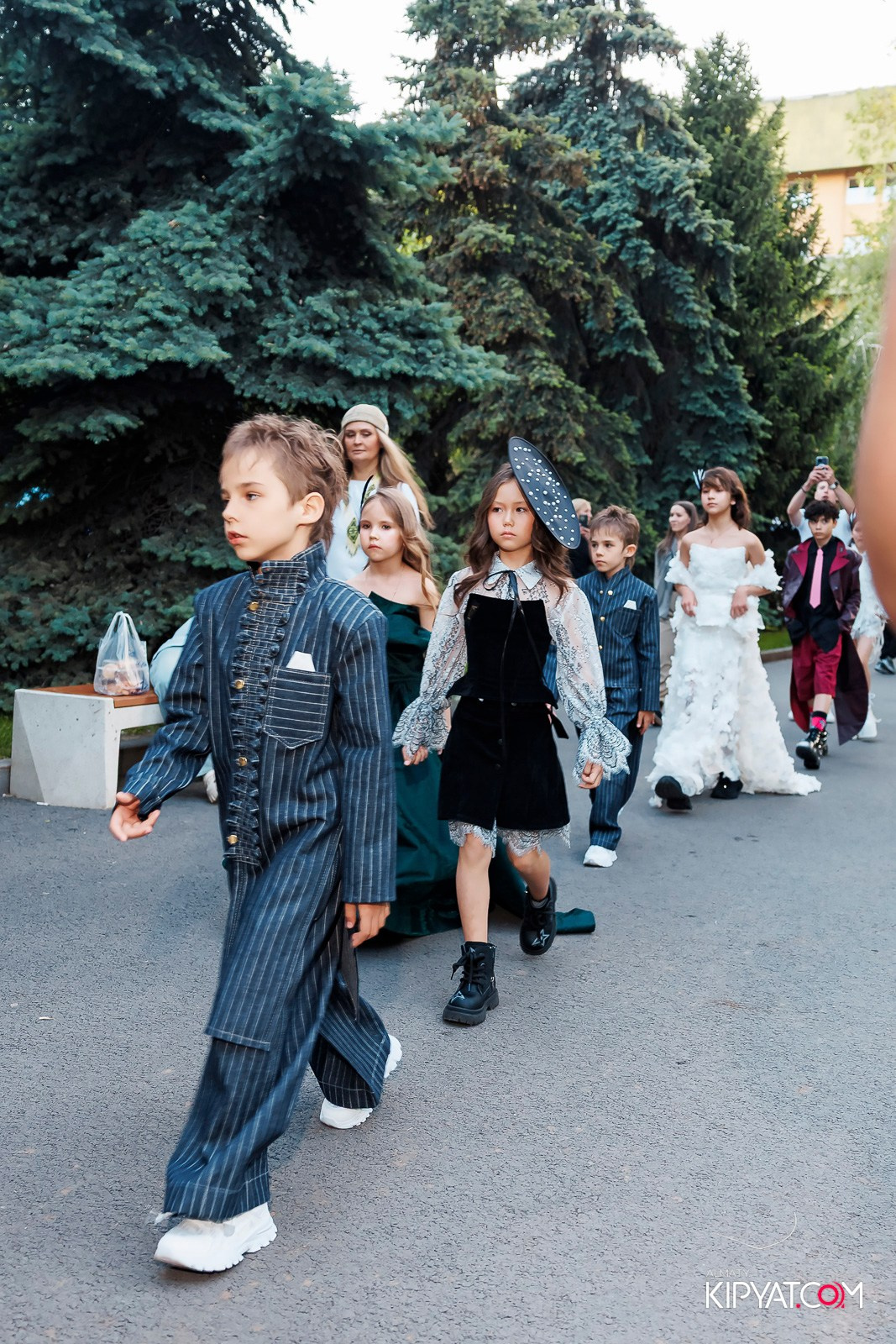 JUNIOR MODELS SHOW. ПЕРФОМАНС НОЧЬ В МУЗЕЕ. КИПЯТКОМ АЛМАТЫ! Фотосъемка мероприятий в Алматы