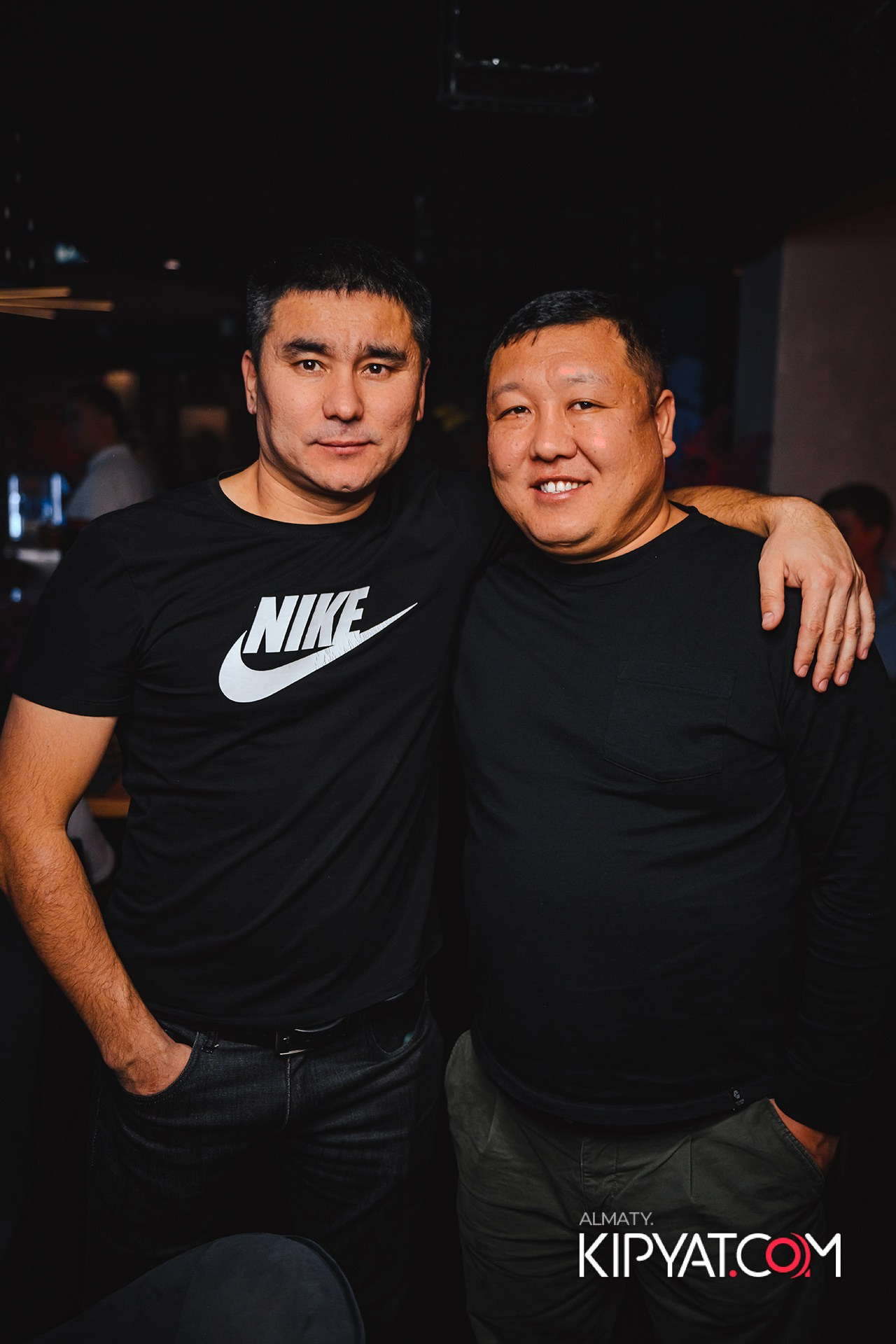 ВЫСТУПЛЕНИЕ ГРУППЫ ВИРУС SANTA BARBARA. КИПЯТКОМ АЛМАТЫ!