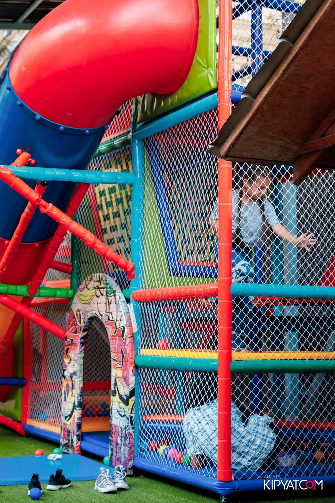 ЮБИЛЕЙ КАФЕ ТЯНЬ-ШАНЬ — 20 ЛЕТ. КИПЯТКОМ АЛМАТЫ!