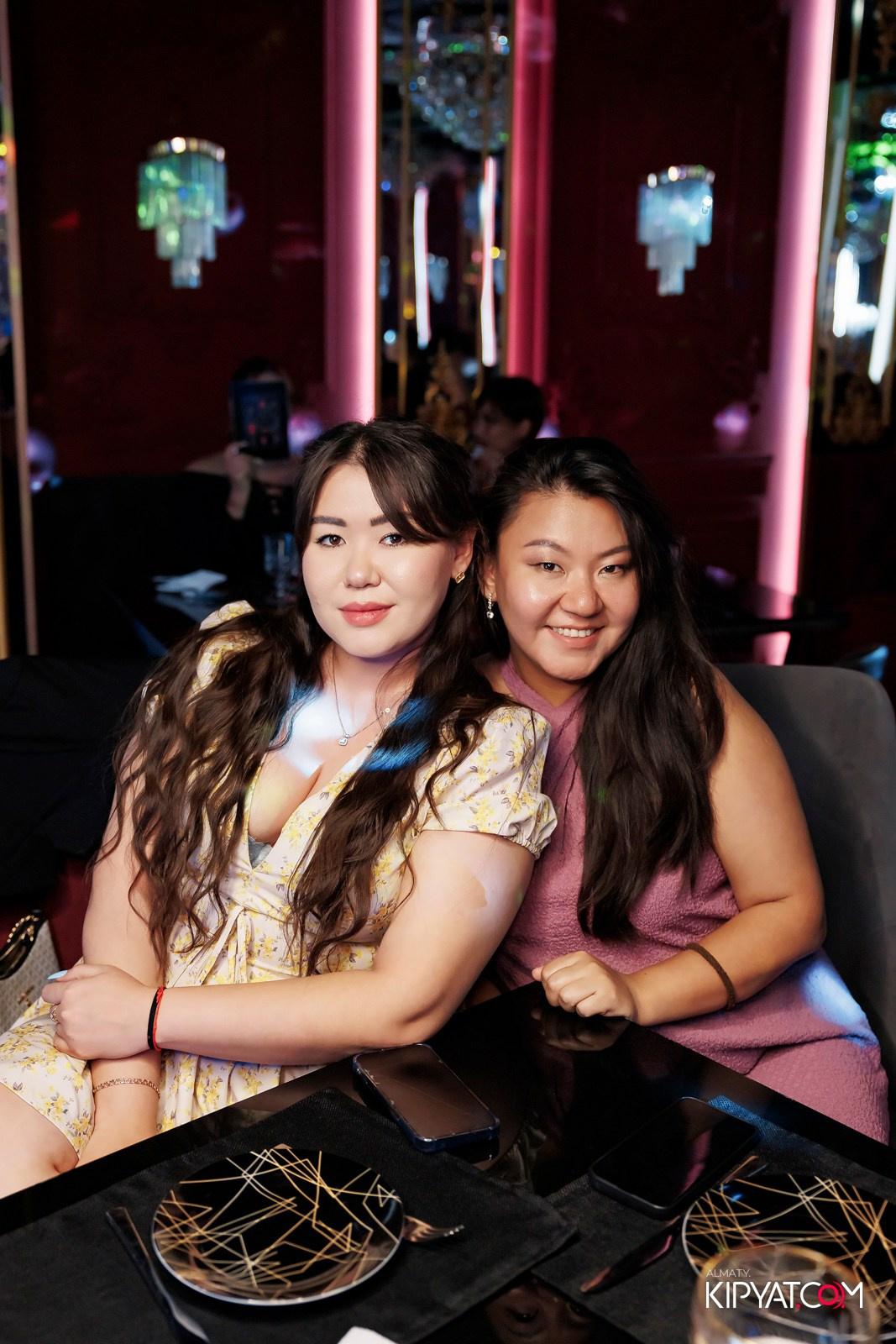 ЗАЯ, НА БИС. КИПЯТКОМ АЛМАТЫ!