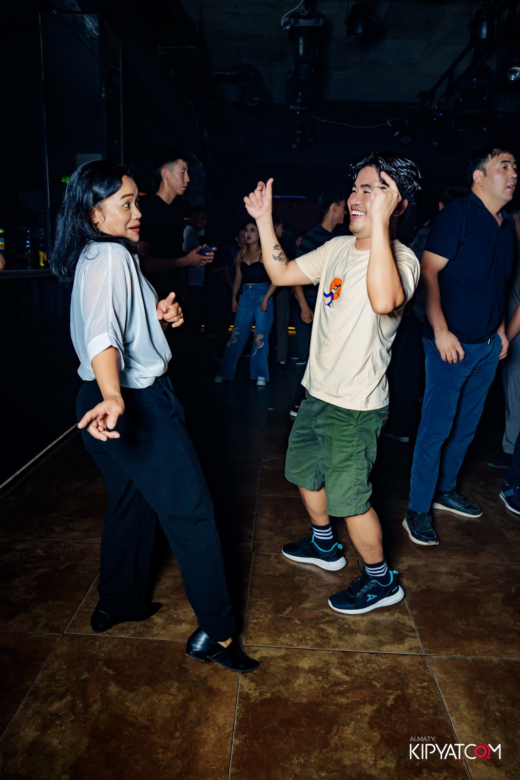 ARAGOSTA DISCO BAR. КИПЯТКОМ АЛМАТЫ!
