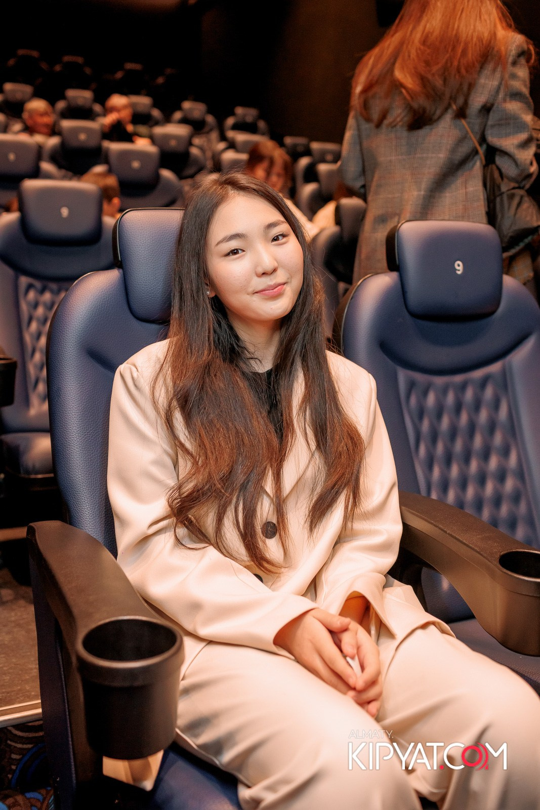 ПРЕЗЕНТАЦИЯ 9 ГРУППЫ КИНОПРОЕКТА «STARBALALAR». КИПЯТКОМ АЛМАТЫ!