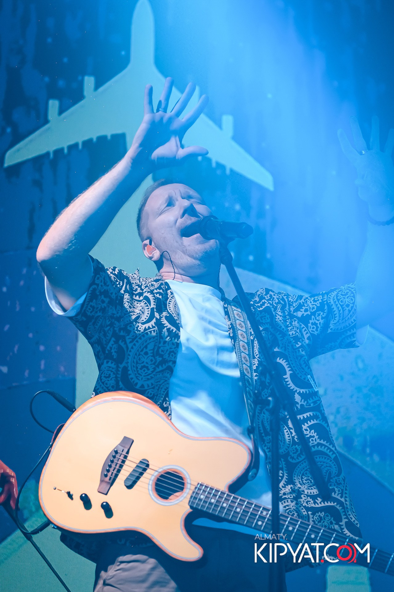 SANTA BARBARA ВЫСТУПЛЕНИЕ ГРУППЫ БРАТЬЯ ГРИММ. КИПЯТКОМ АЛМАТЫ!