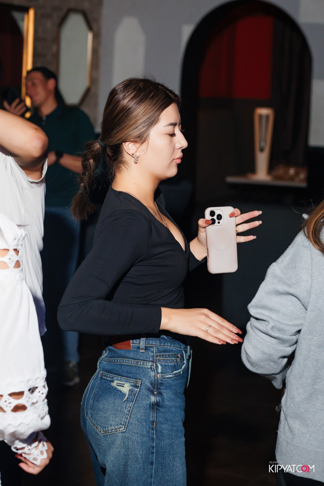 ARAGOSTA. КИПЯТКОМ АЛМАТЫ!