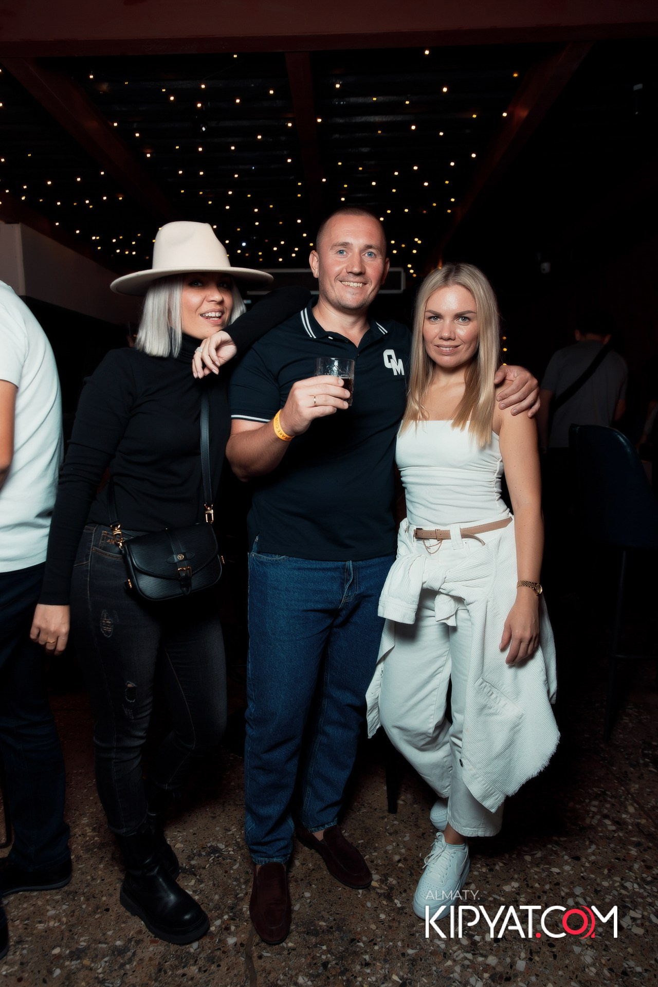 Bla bla bar. КИПЯТКОМ АЛМАТЫ!