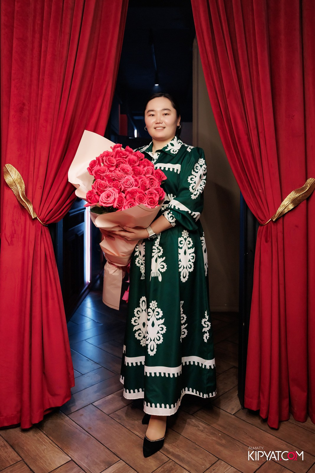 ЗАЯ, НА БИС. КИПЯТКОМ АЛМАТЫ!