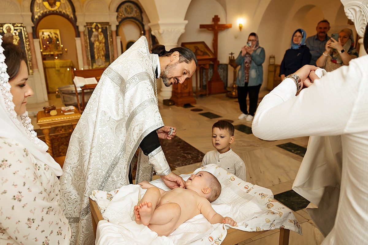 Крещение Киры. Фотограф г. Москва Олеся Пантелеева