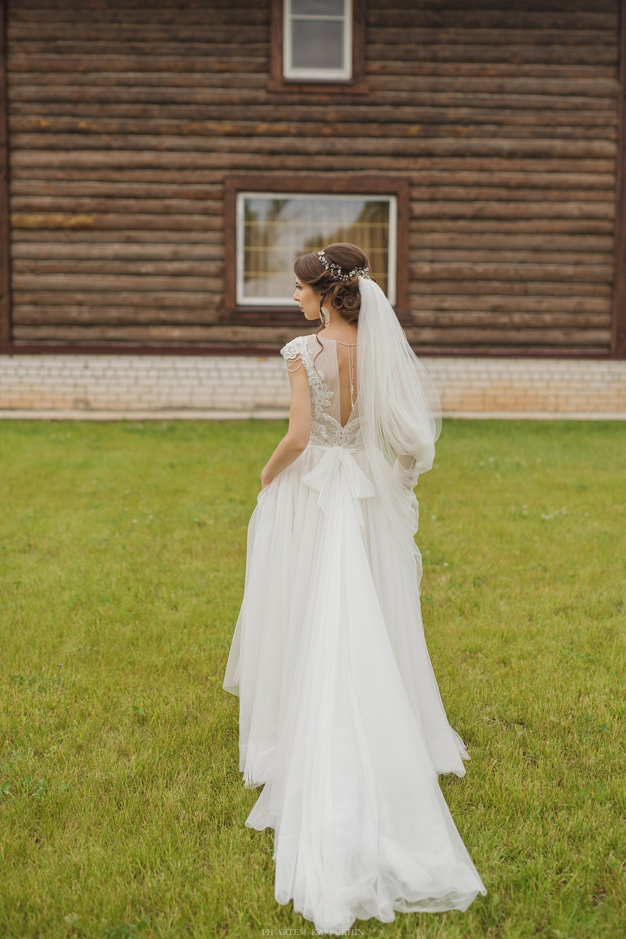 Юрий и Елена, свадебный день, июль 2017, парк-отель Перемиловы горы. Фотограф городских и семейных событий Артем Карпухин