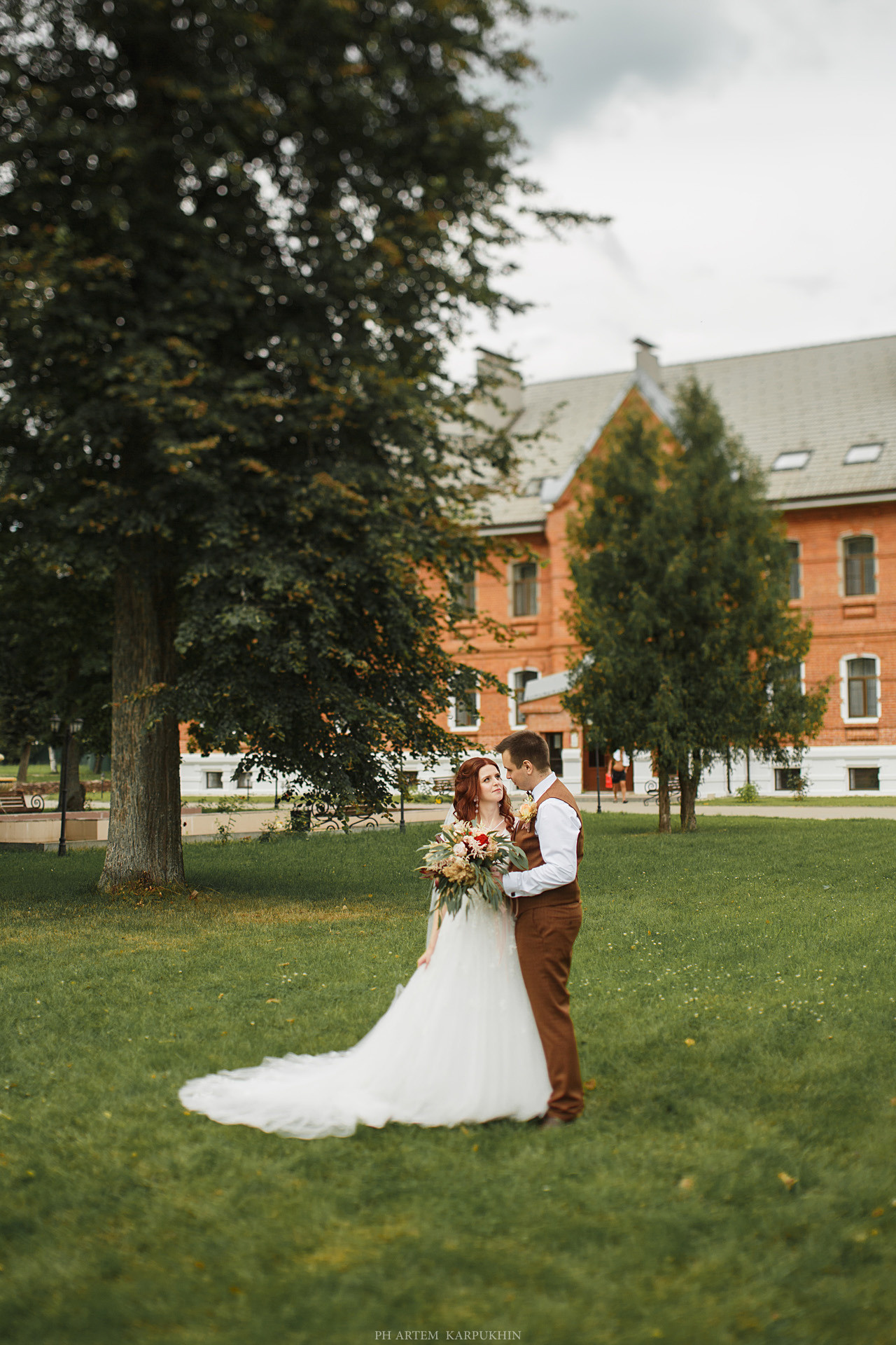 Артем и Настя. Свадебный день 2020. Фотограф городских и семейных событий Артем Карпухин