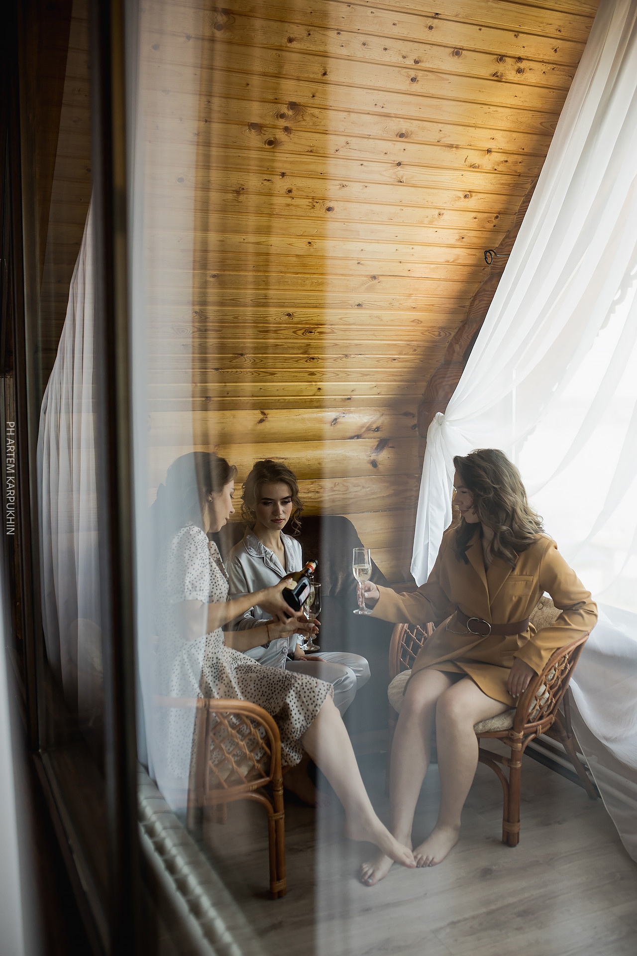 Свадебный день, фотограф в Муроме, Муромская слобода, Монти шатер. Фотограф городских и семейных событий Артем Карпухин