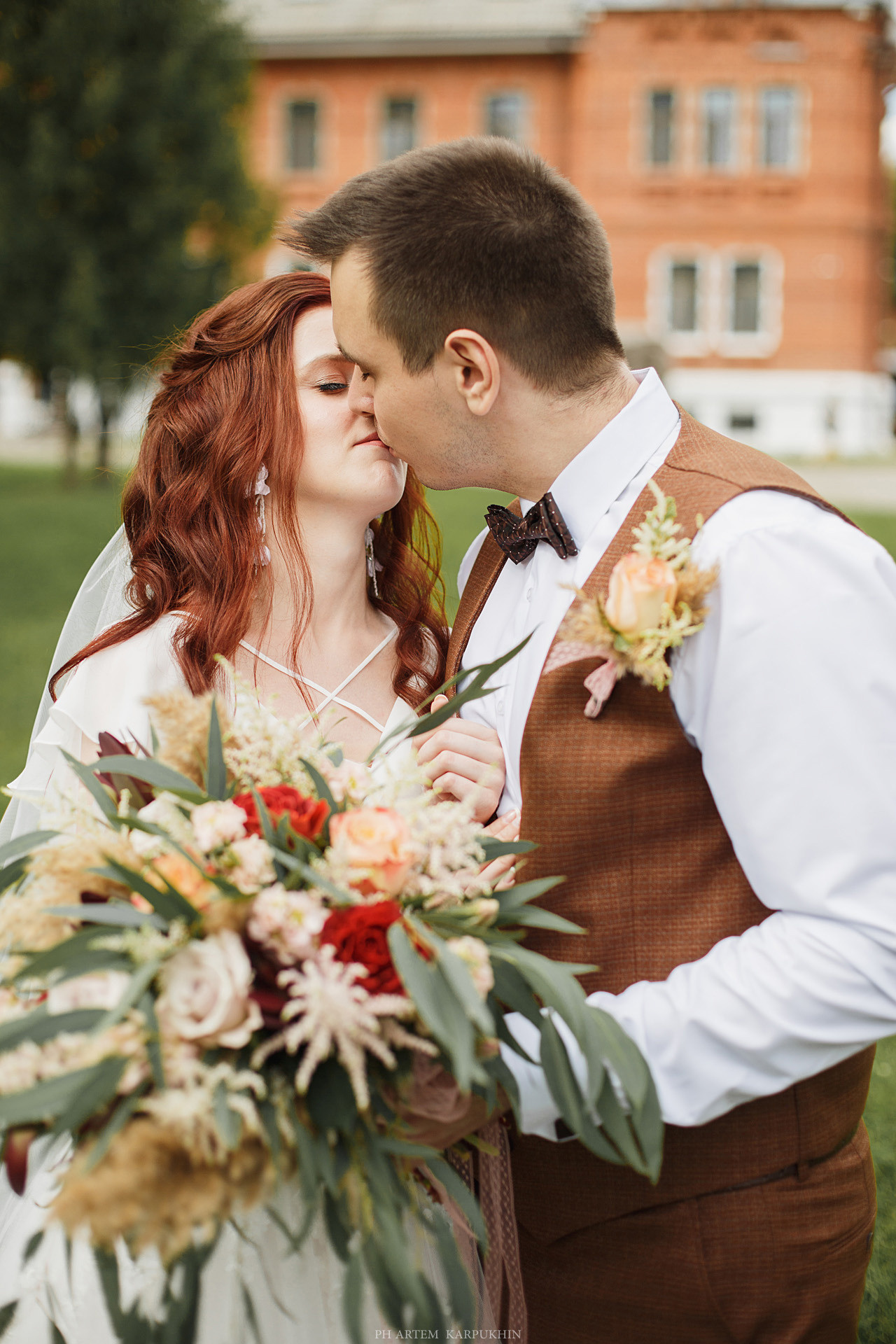 Артем и Настя. Свадебный день 2020. Фотограф городских и семейных событий Артем Карпухин