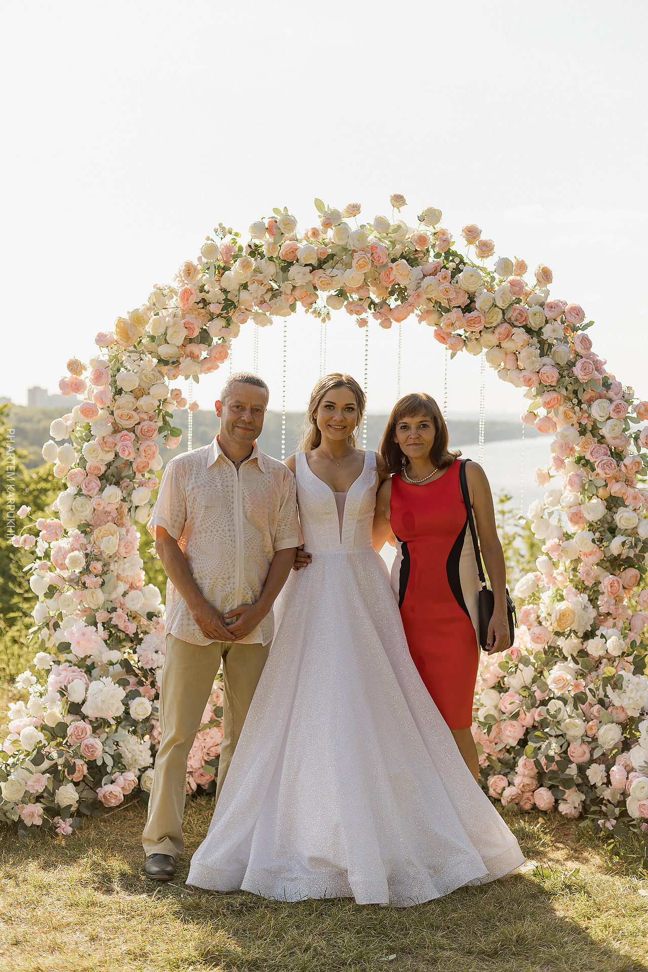 Свадебный день, фотограф в Арзамасе, Зименки парк. Фотограф городских и семейных событий Артем Карпухин
