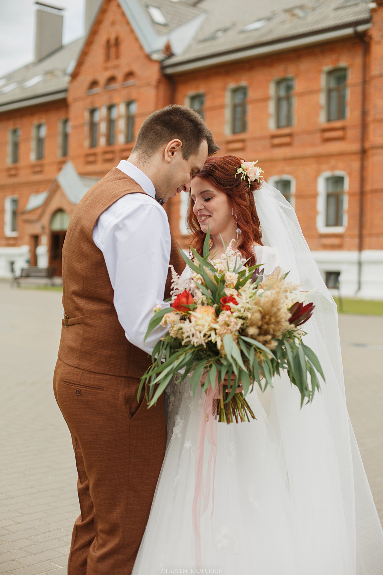 Артем и Настя. Свадебный день 2020. Фотограф городских и семейных событий Артем Карпухин