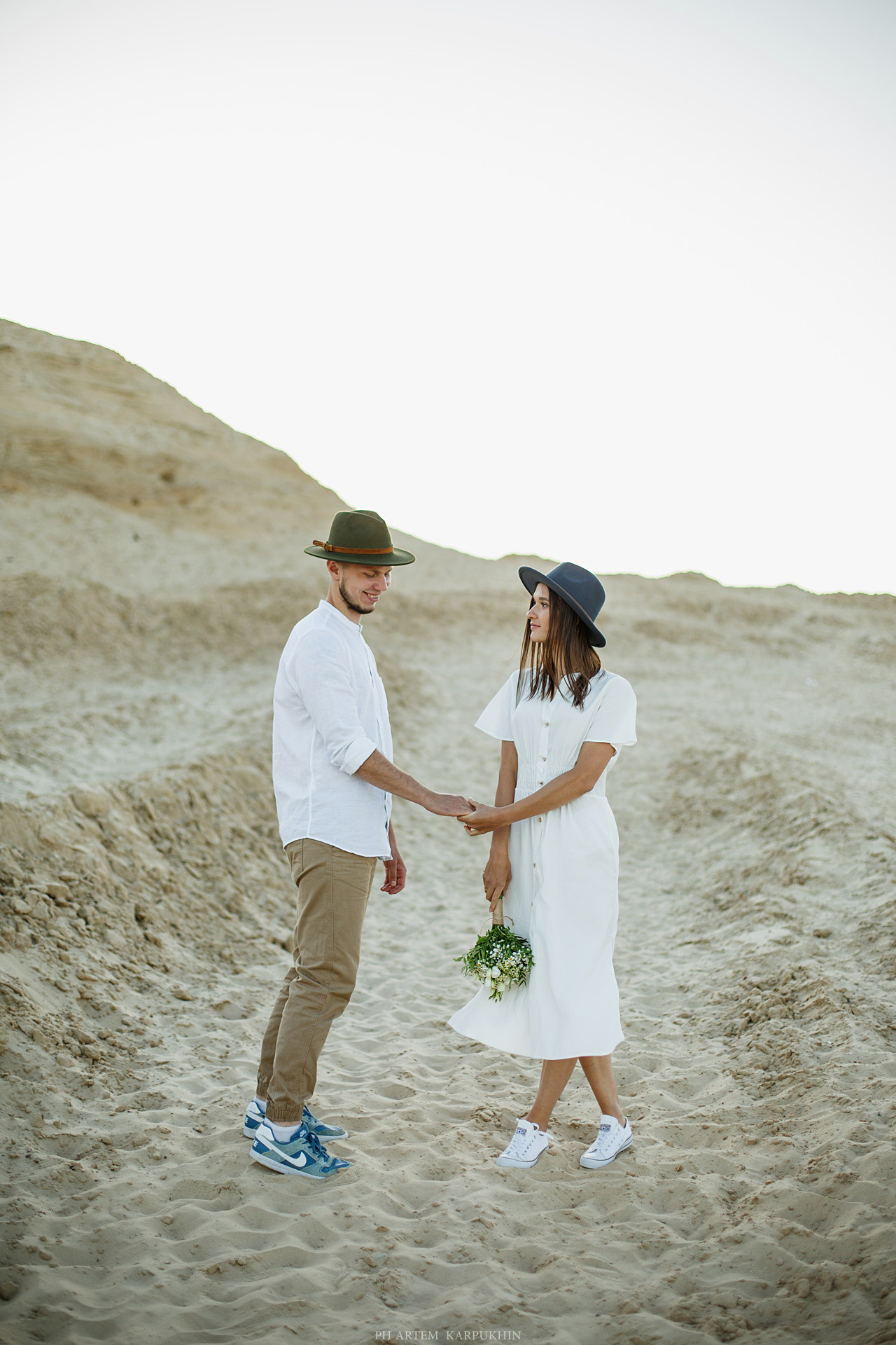Дима и Надя. 2020. июнь. Прогулка. Фотограф городских и семейных событий Артем Карпухин