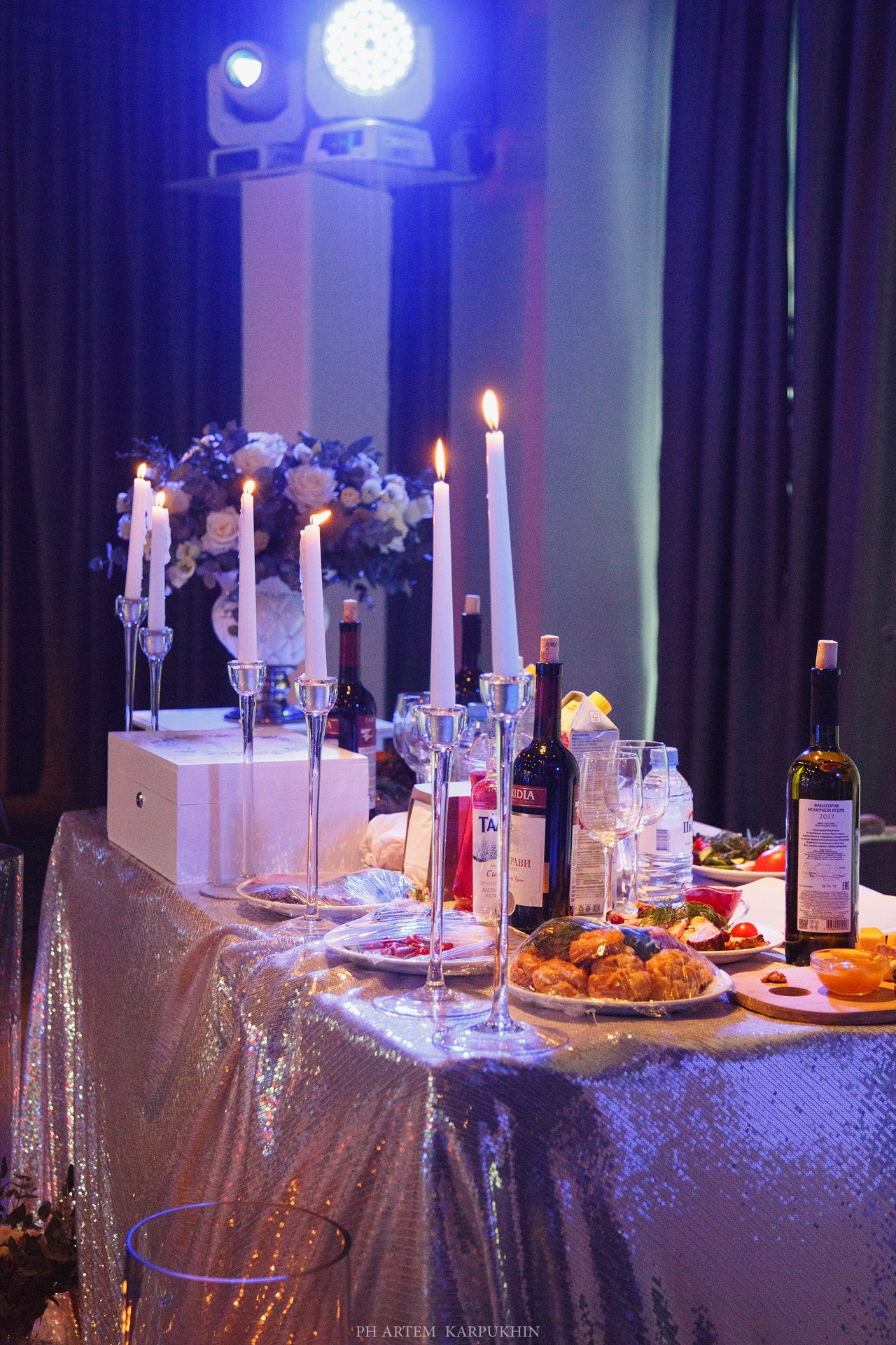 Никита и Ксения. Свадьба. Сентябрь 2018. Фотограф городских и семейных событий Артем Карпухин