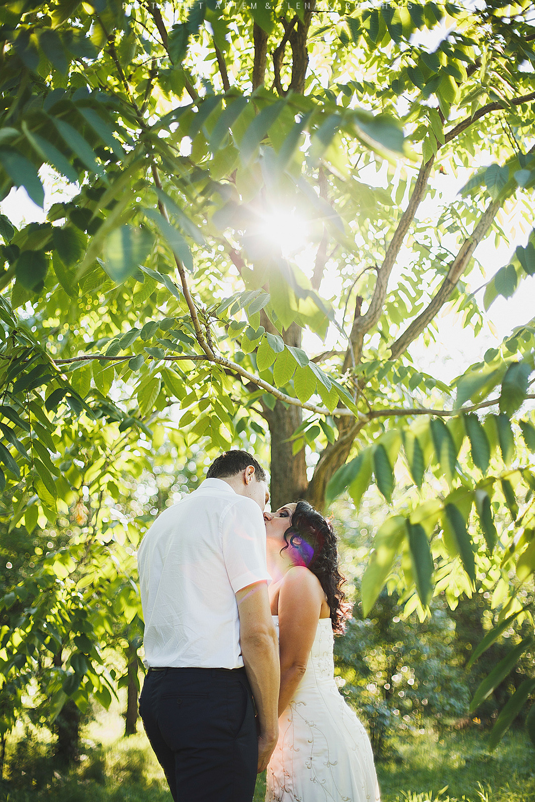 Александр и Таня. Регистрация. Фотограф городских и семейных событий Артем Карпухин
