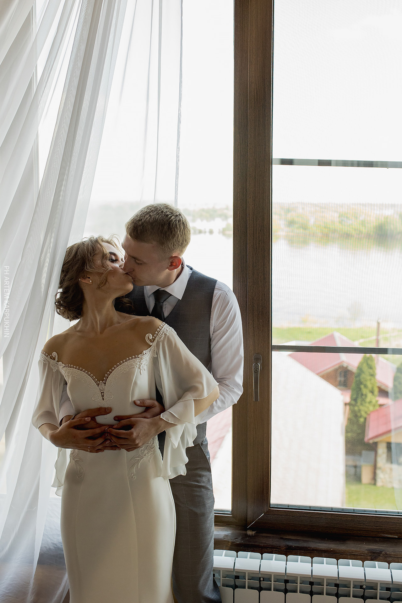 Свадебный день, фотограф в Муроме, Муромская слобода, Монти шатер. Фотограф городских и семейных событий Артем Карпухин