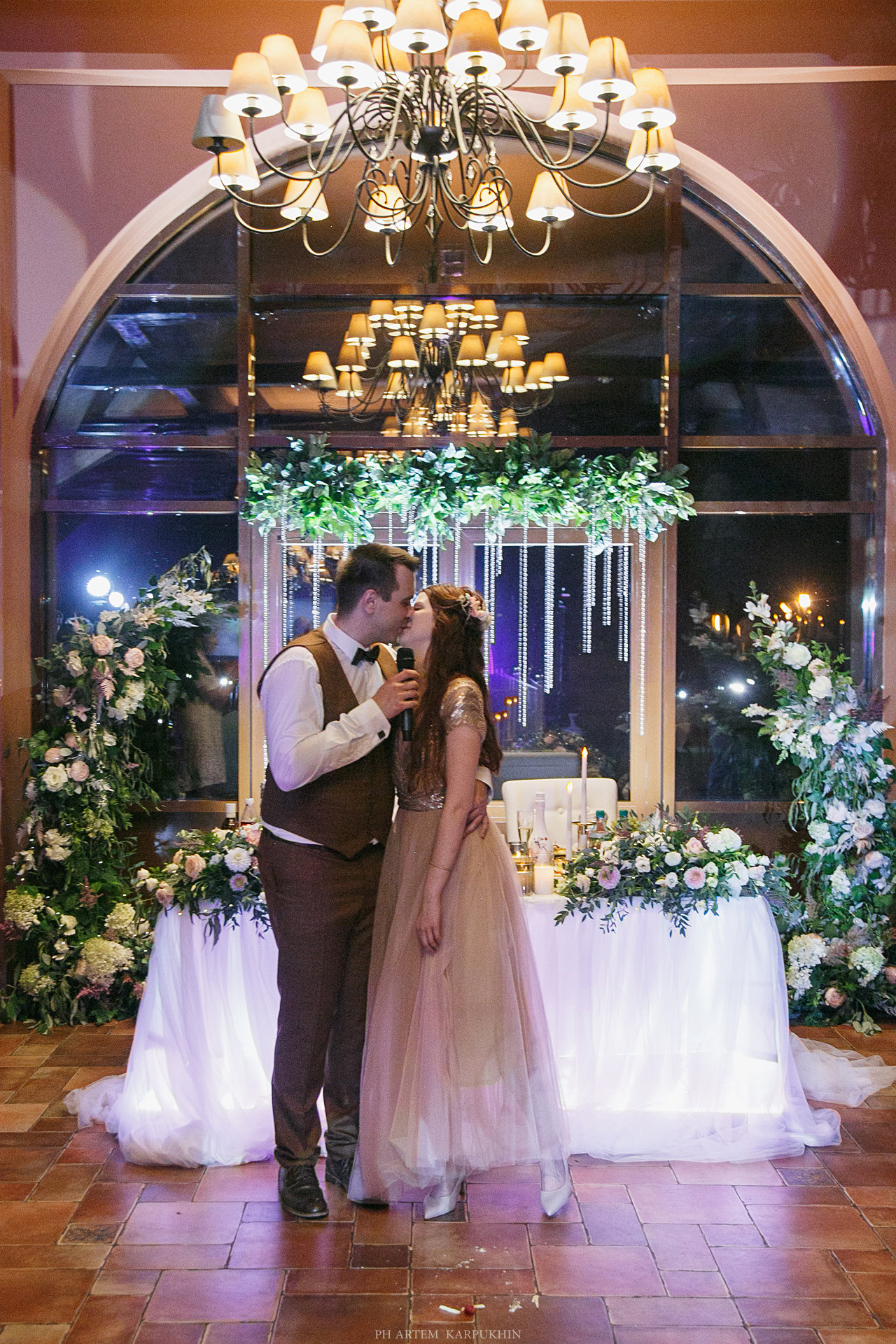 Артем и Настя. Свадебный день 2020. Фотограф городских и семейных событий Артем Карпухин