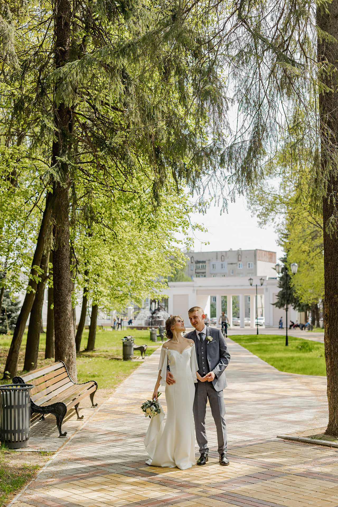 Свадебный день, фотограф в Муроме, Муромская слобода, Монти шатер. Фотограф городских и семейных событий Артем Карпухин