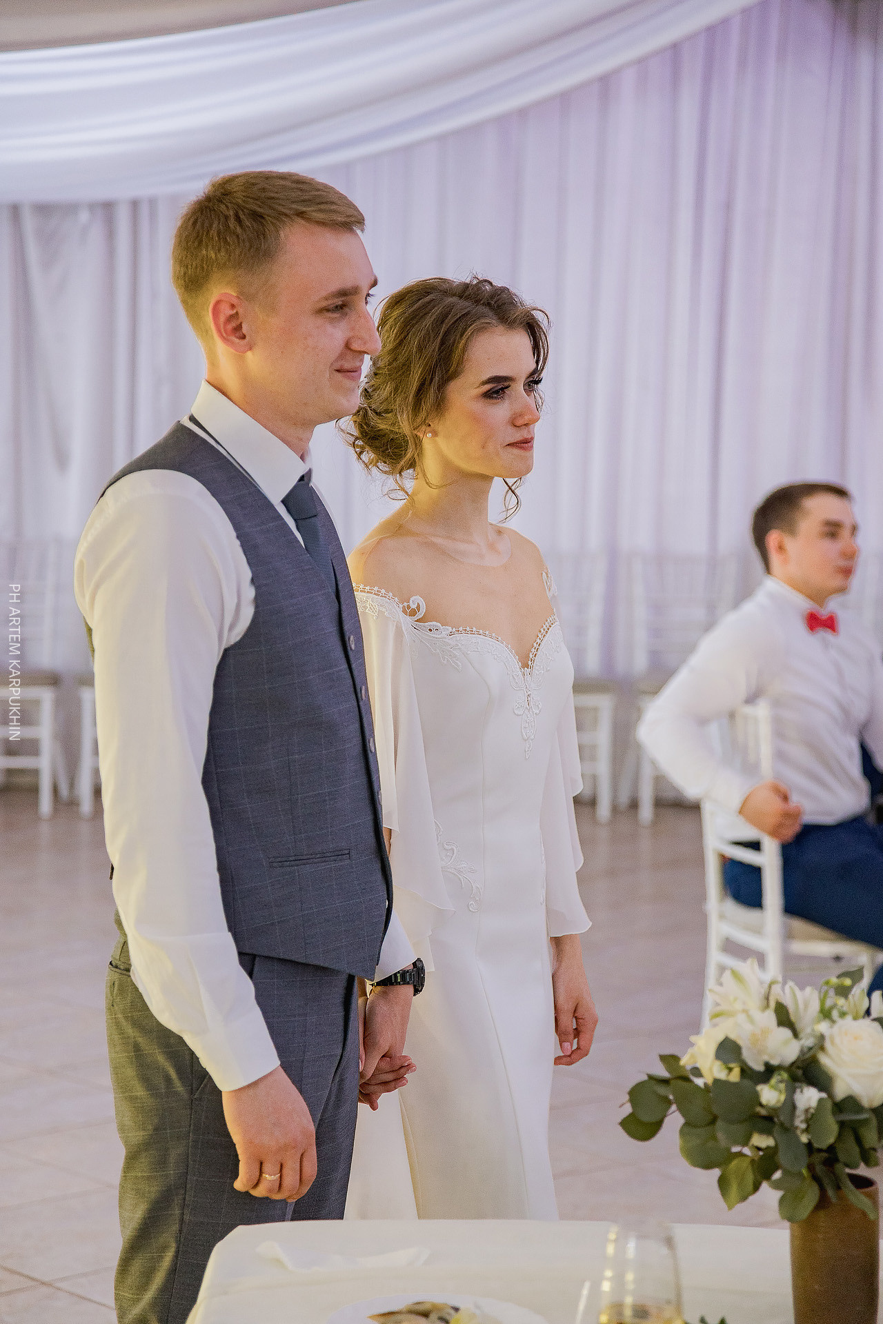 Свадебный день, фотограф в Муроме, Муромская слобода, Монти шатер. Фотограф городских и семейных событий Артем Карпухин