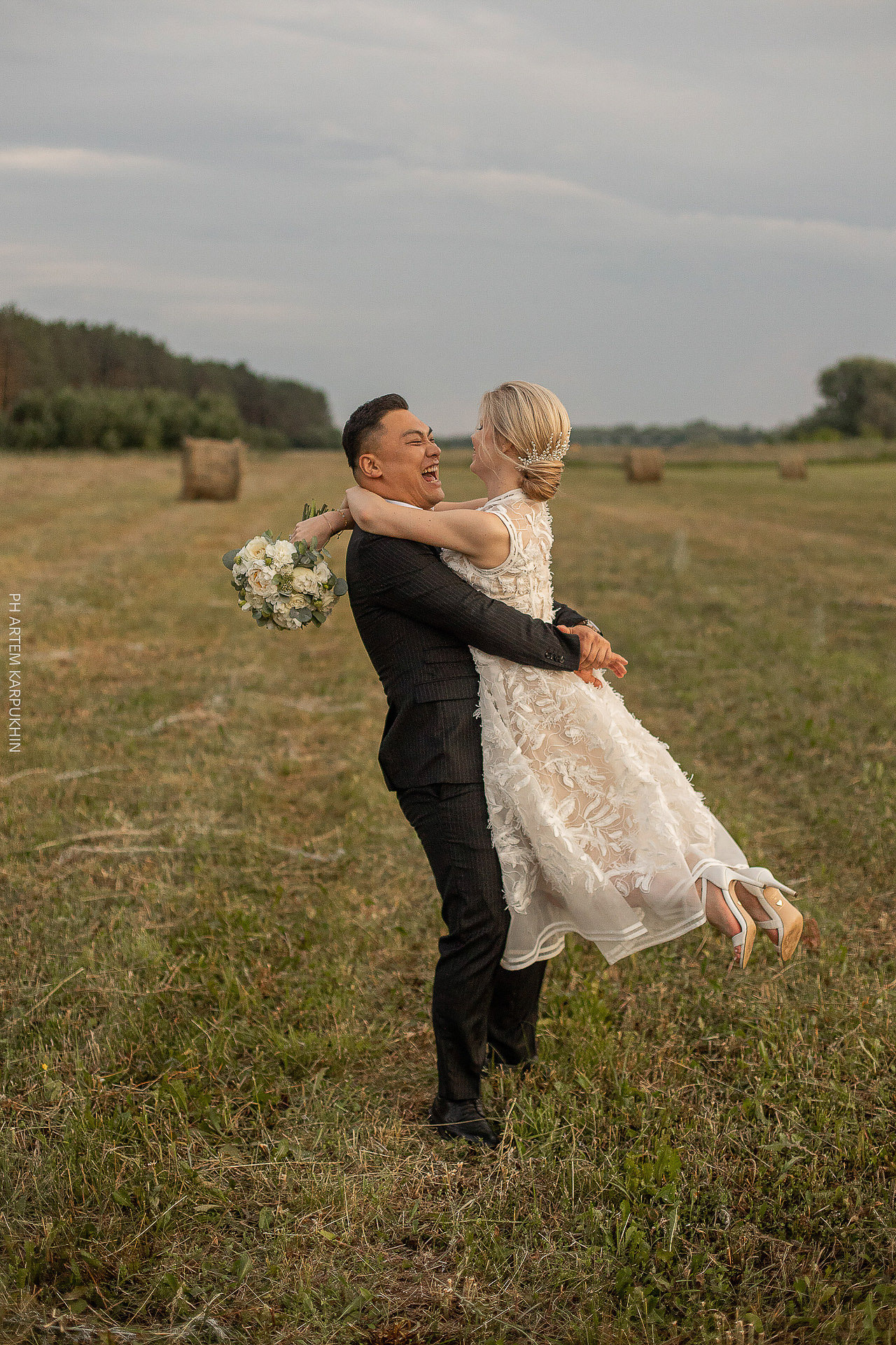 Свадебный день, фотограф в Выксе, база отдыха Металлург. Фотограф городских и семейных событий Артем Карпухин