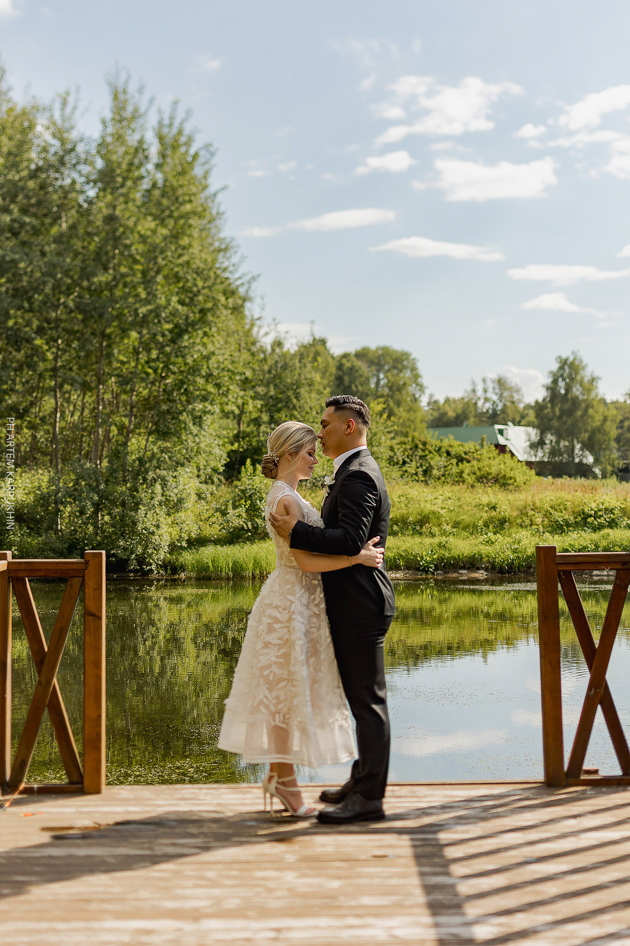 Свадебный день, фотограф в Выксе, база отдыха Металлург. Фотограф городских и семейных событий Артем Карпухин