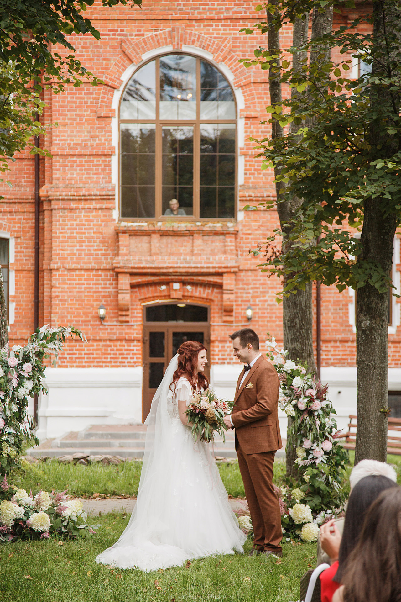 Артем и Настя. Свадебный день 2020. Фотограф городских и семейных событий Артем Карпухин