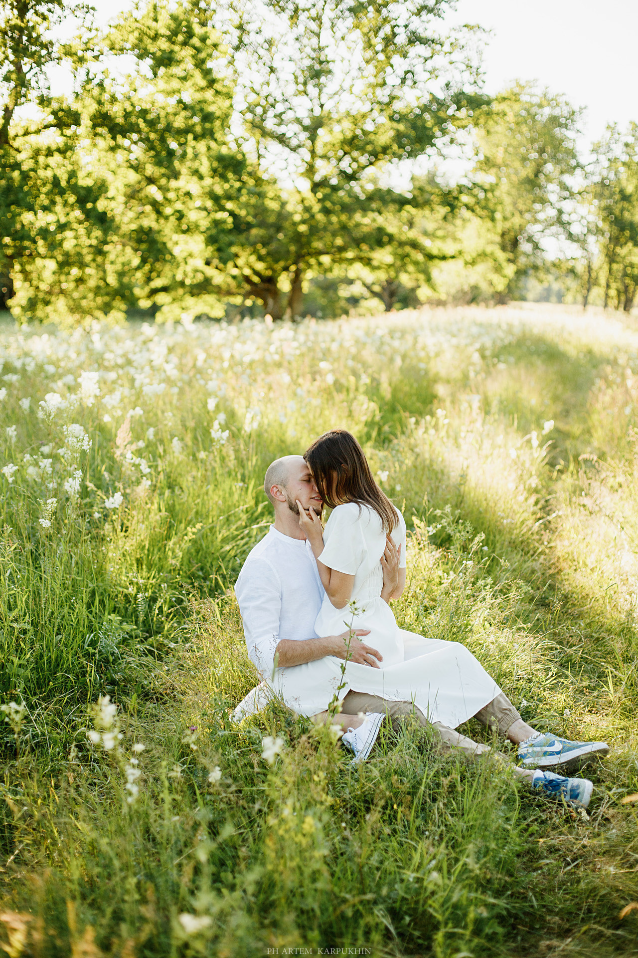 Дима и Надя. 2020. июнь. Прогулка. Фотограф городских и семейных событий Артем Карпухин