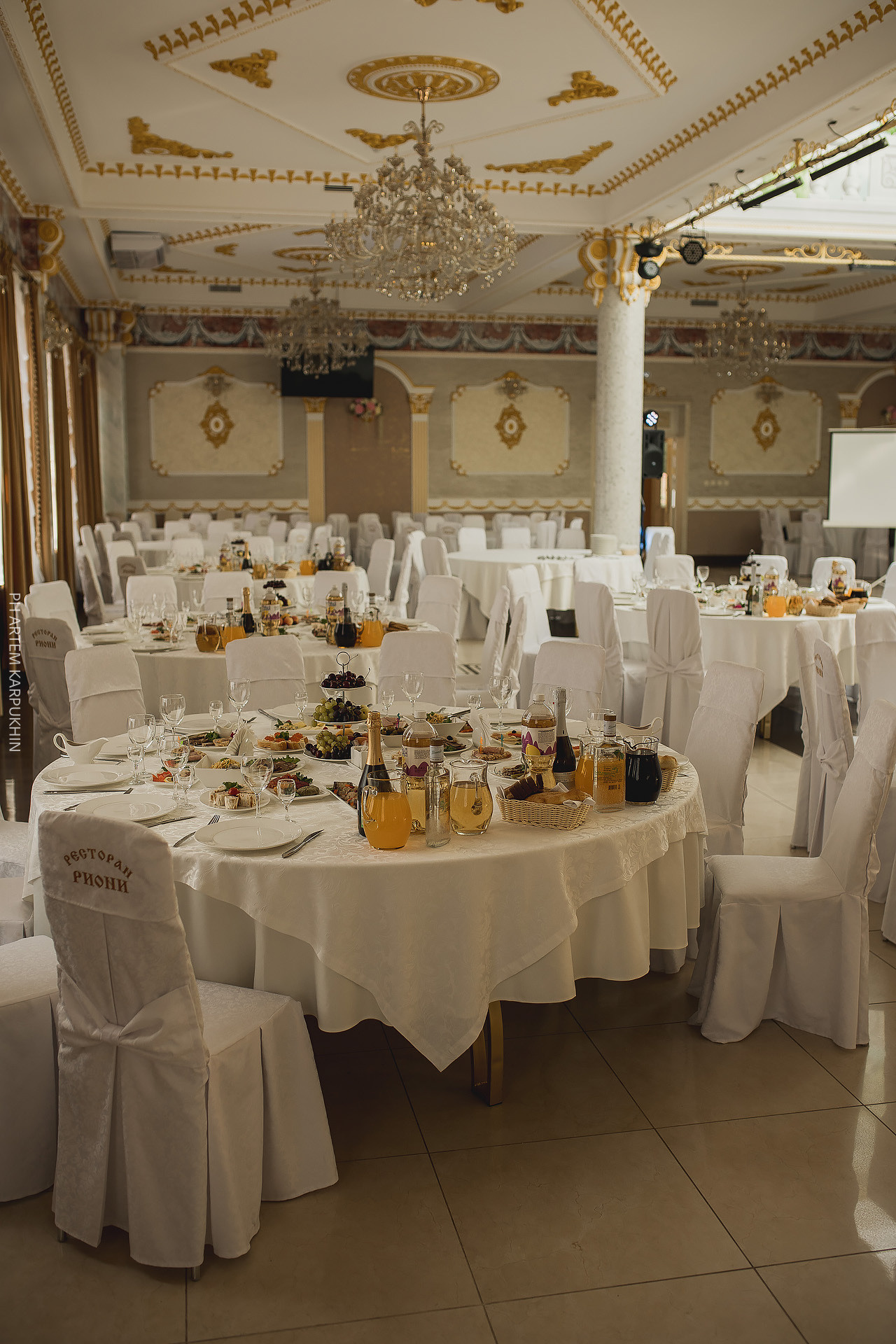 Алексей и Олеся. Фотограф городских и семейных событий Артем Карпухин