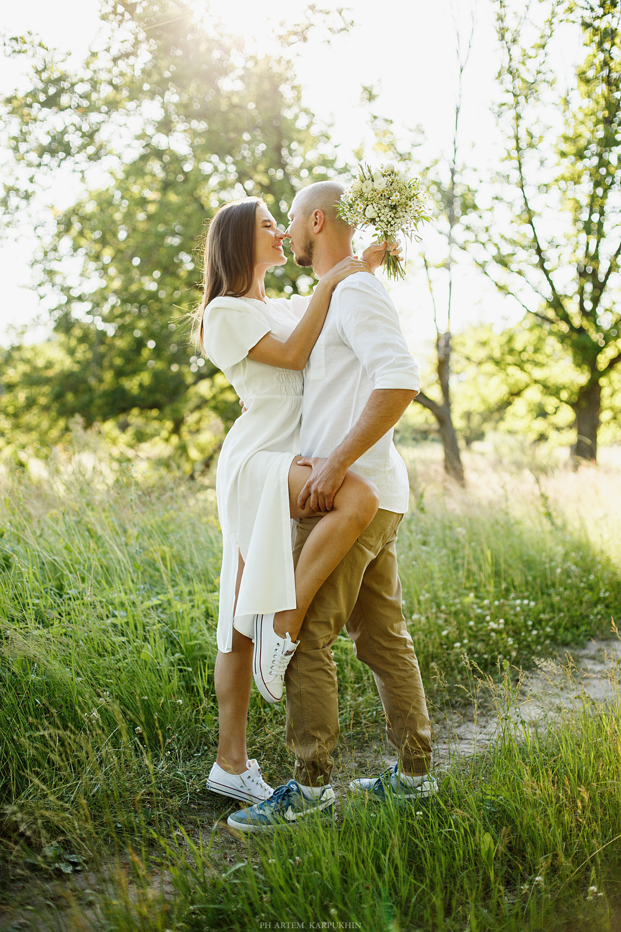 Дима и Надя. 2020. июнь. Прогулка. Фотограф городских и семейных событий Артем Карпухин