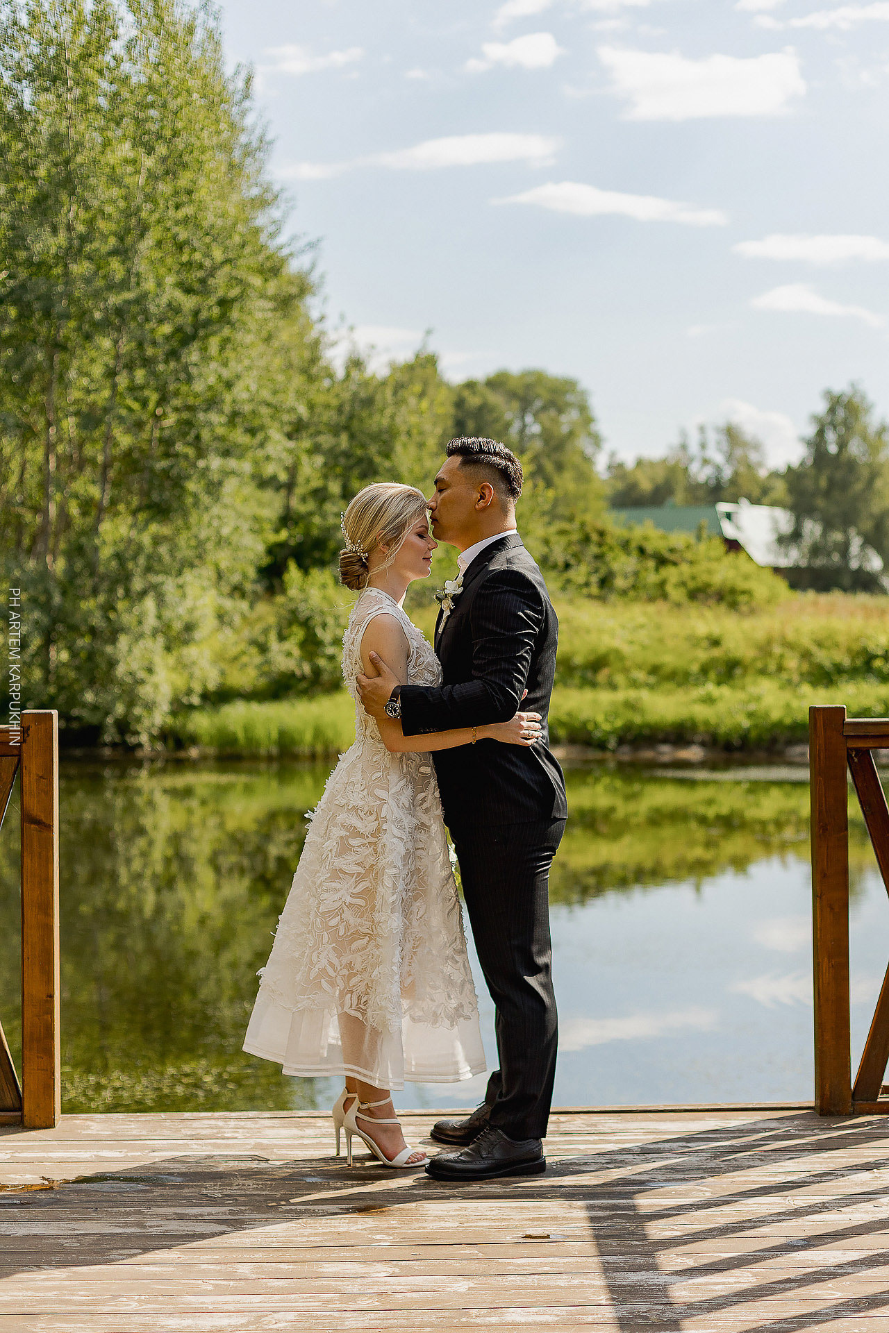 Свадебный день, фотограф в Выксе, база отдыха Металлург. Фотограф городских и семейных событий Артем Карпухин