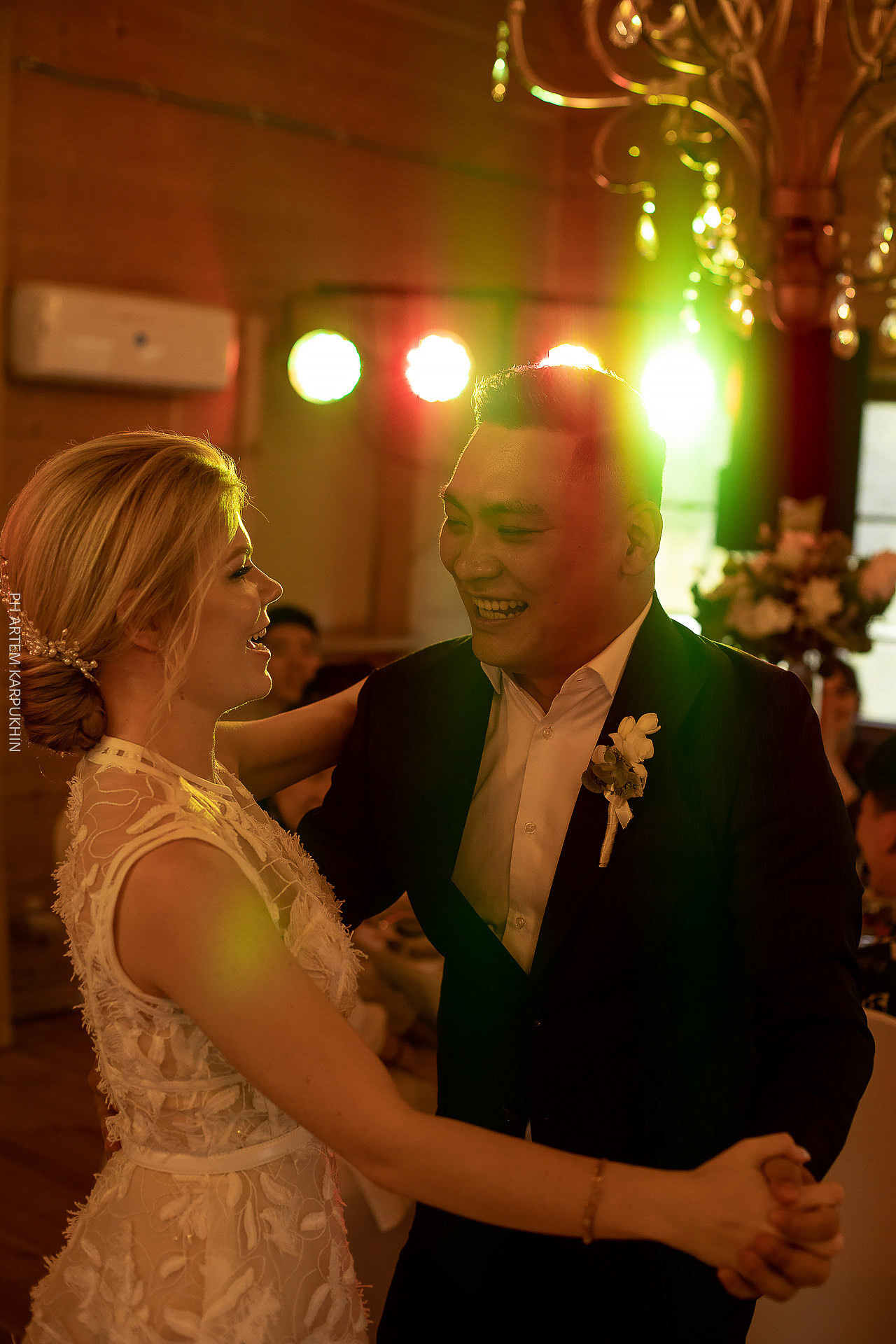 Свадебный день, фотограф в Выксе, база отдыха Металлург. Фотограф городских и семейных событий Артем Карпухин