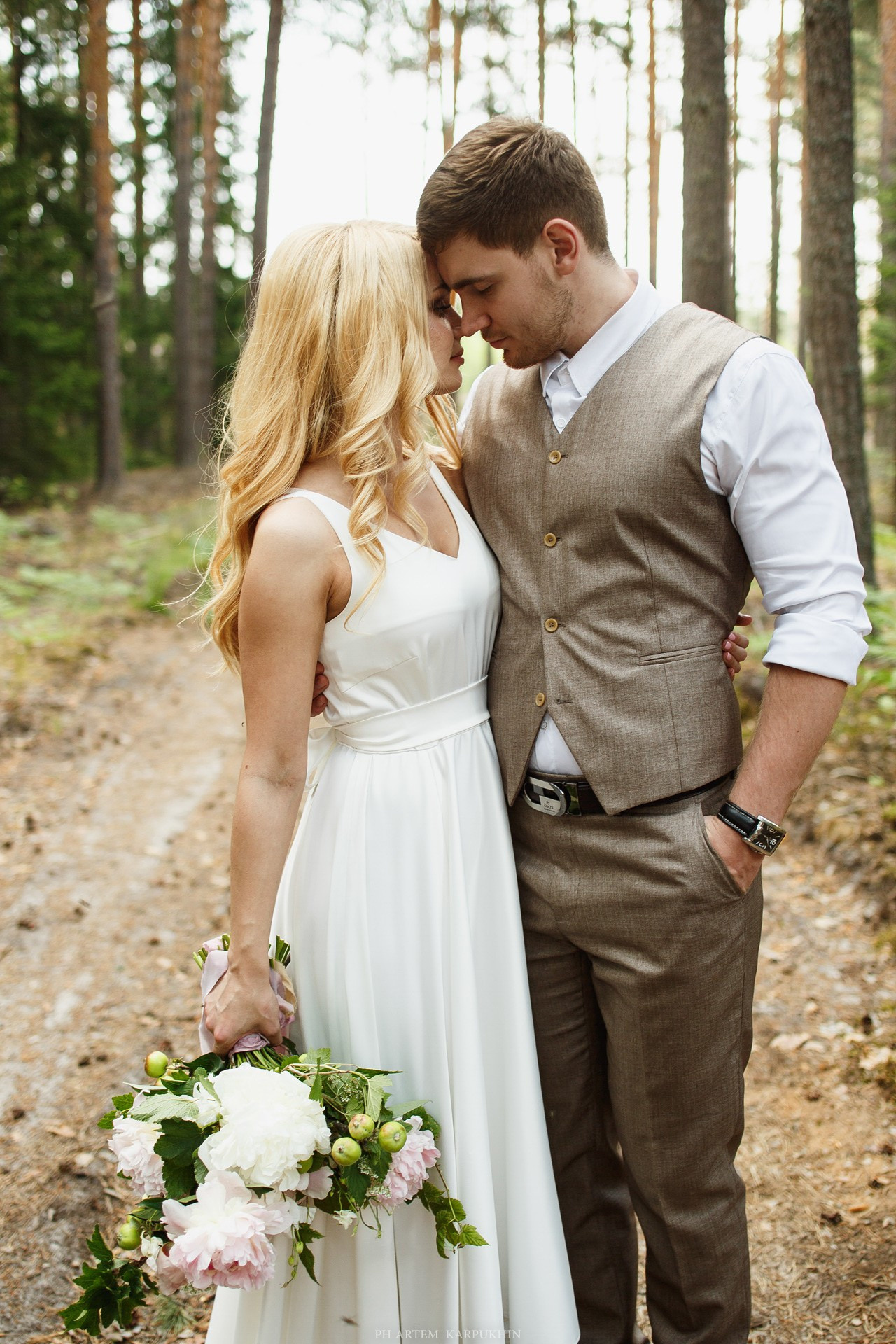 Никита и Надежда июнь 2018. Фотограф городских и семейных событий Артем Карпухин