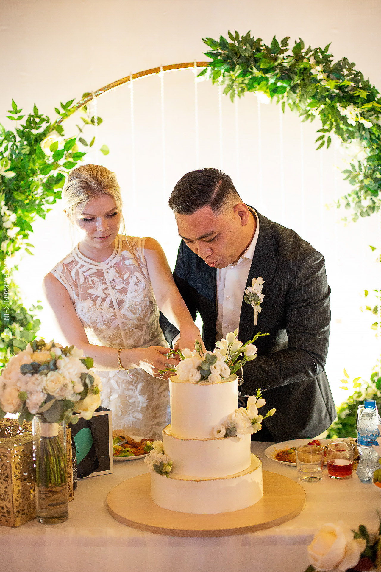 Свадебный день, фотограф в Выксе, база отдыха Металлург. Фотограф городских и семейных событий Артем Карпухин