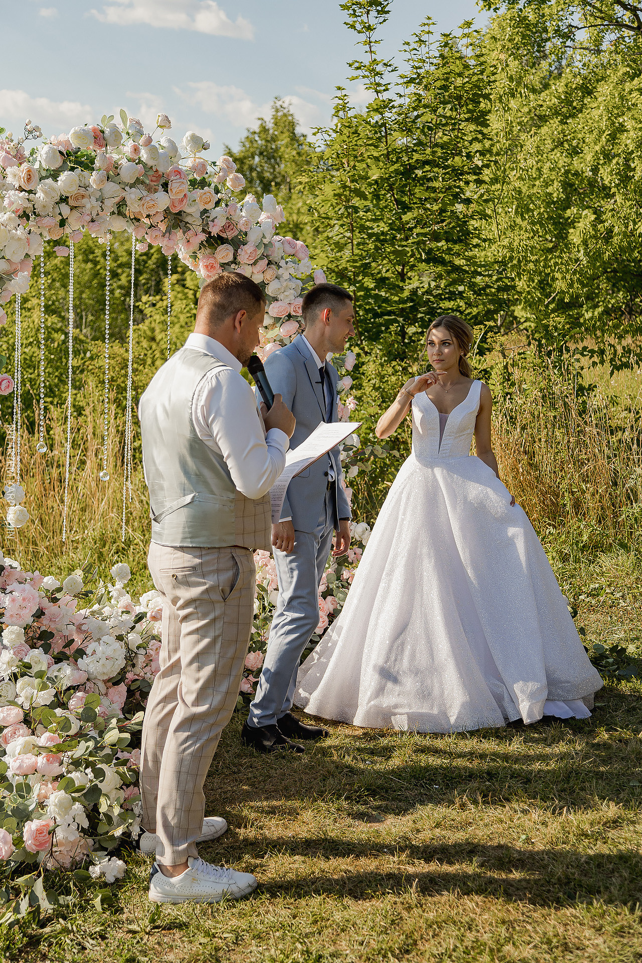 Свадебный день, фотограф в Арзамасе, Зименки парк. Фотограф городских и семейных событий Артем Карпухин
