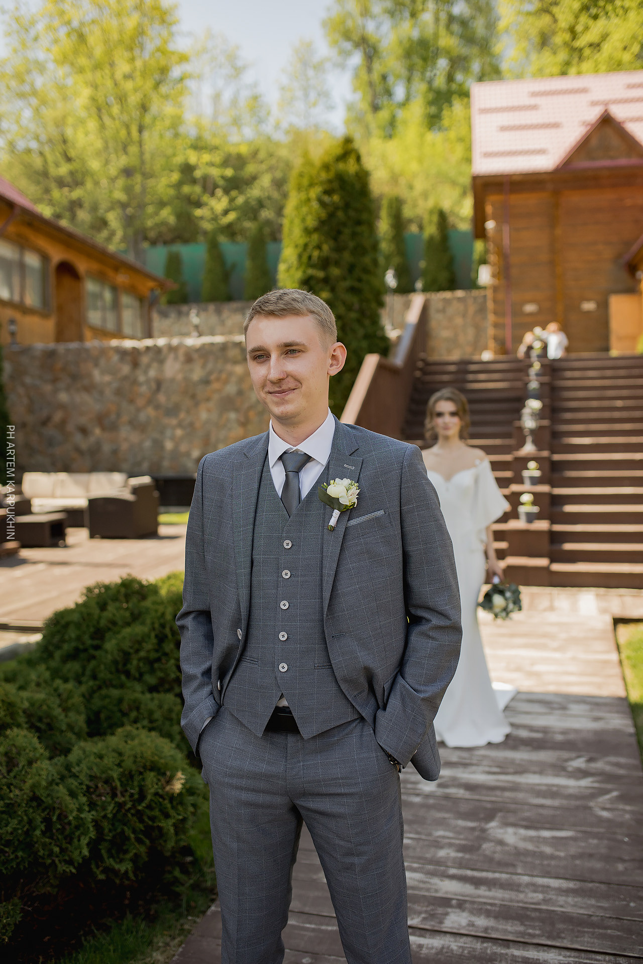 Свадебный день, фотограф в Муроме, Муромская слобода, Монти шатер. Фотограф городских и семейных событий Артем Карпухин